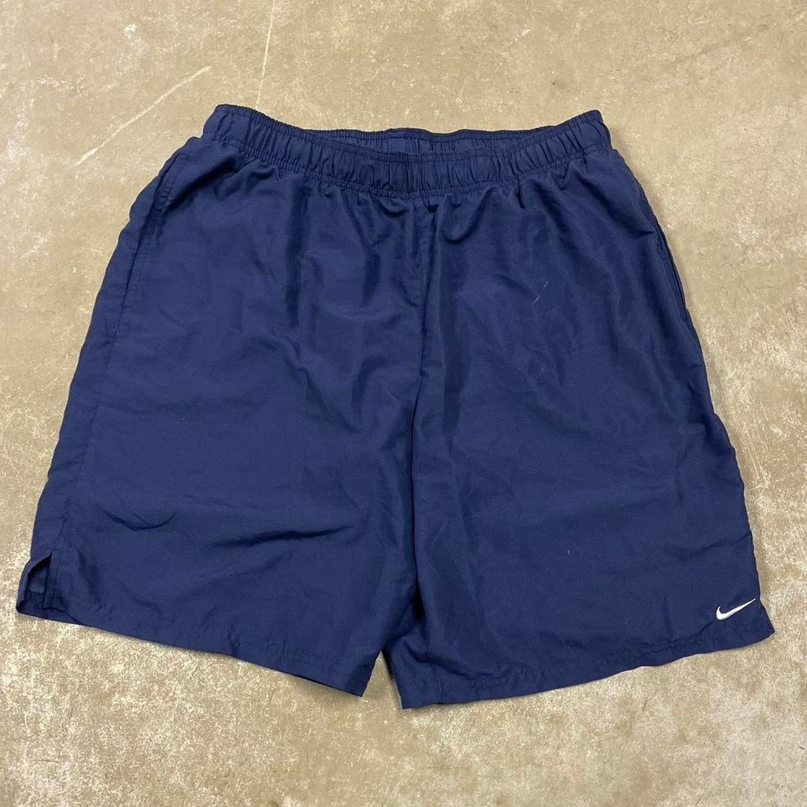 Nike Nike navy blue shorts size Size US 33 - 1 Thumbnail