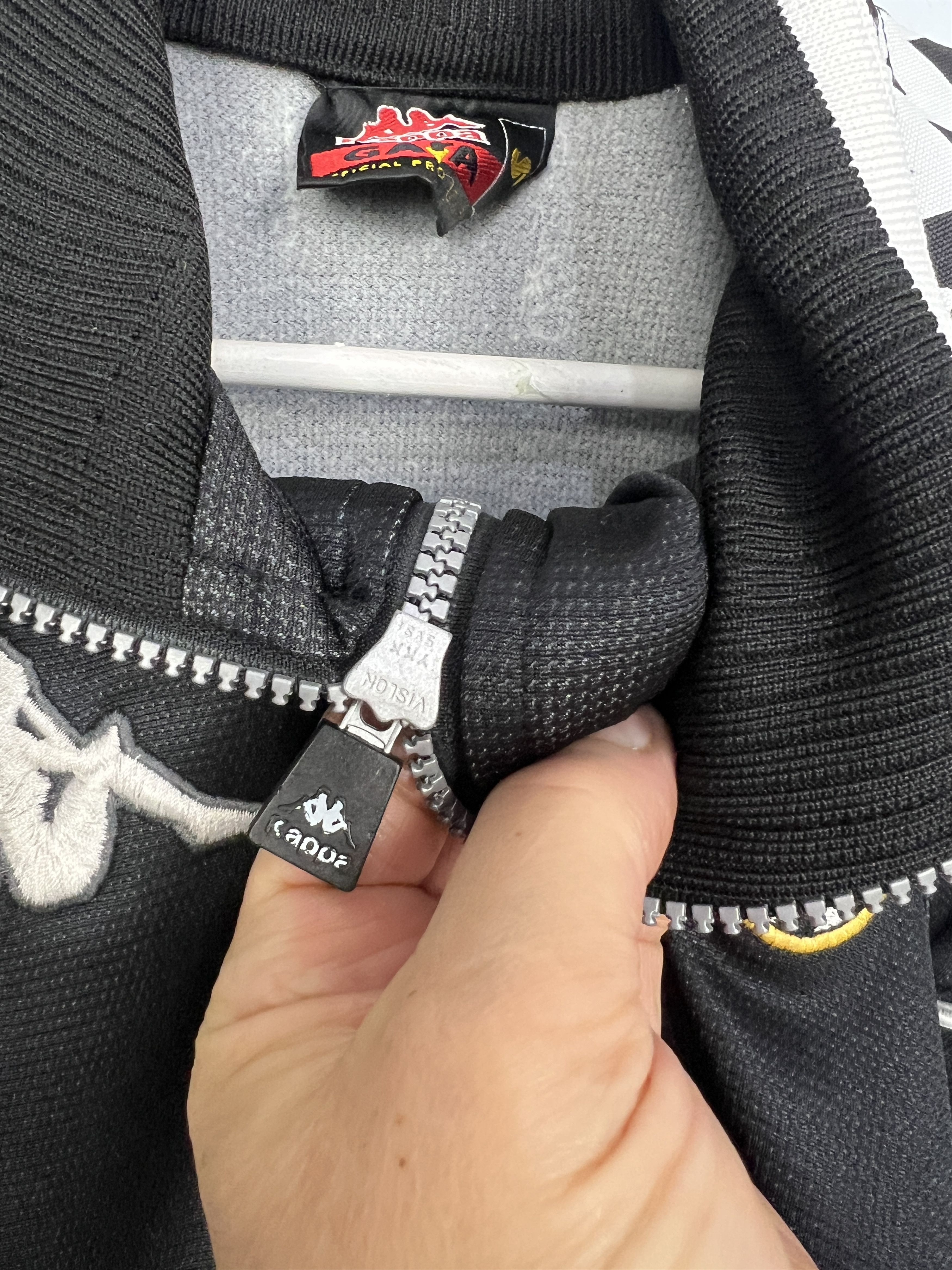 Kappa Vintage Juventus Football Jacket Soccer Track Top Maglia Size US S / EU 44-46 / 1 - 9 Thumbnail