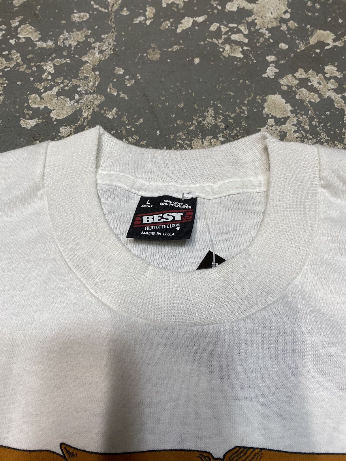 Japanese Brand × Vintage Vintage Wanted! Dangerous $100k Reward Funny Tshirt Size US L / EU 52-54 / 3 - 5 Thumbnail
