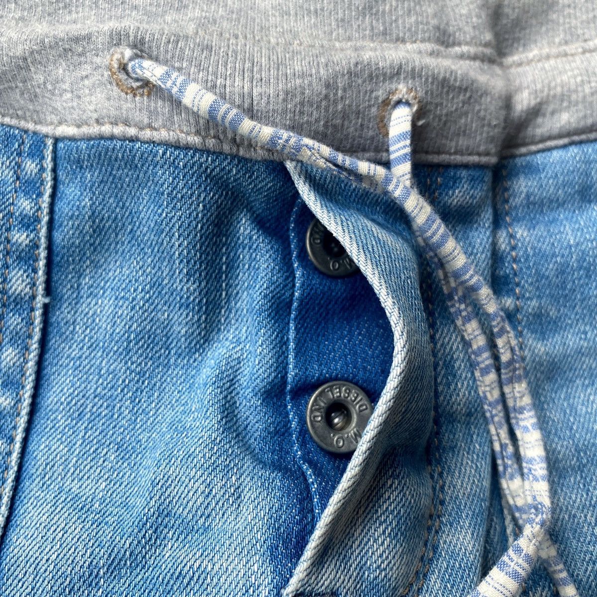 Diesel × Jean × Le Grande Bleu (L.G.B.) Vintage 2000s Diesel Boot Cut Denim Flared Denim Jeans Y2K Size US 28 / EU 44 - 6 Thumbnail