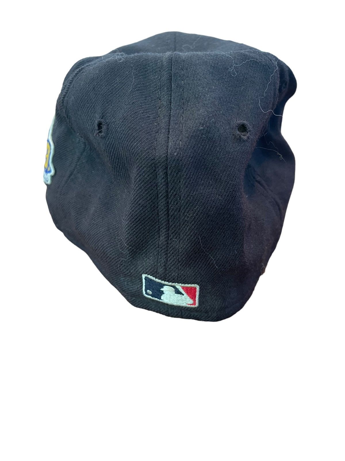 MLB × New York Yankees × Vintage Vintage 1999 New York Yankees World Series New Era Hat Size 26 - 3 Thumbnail