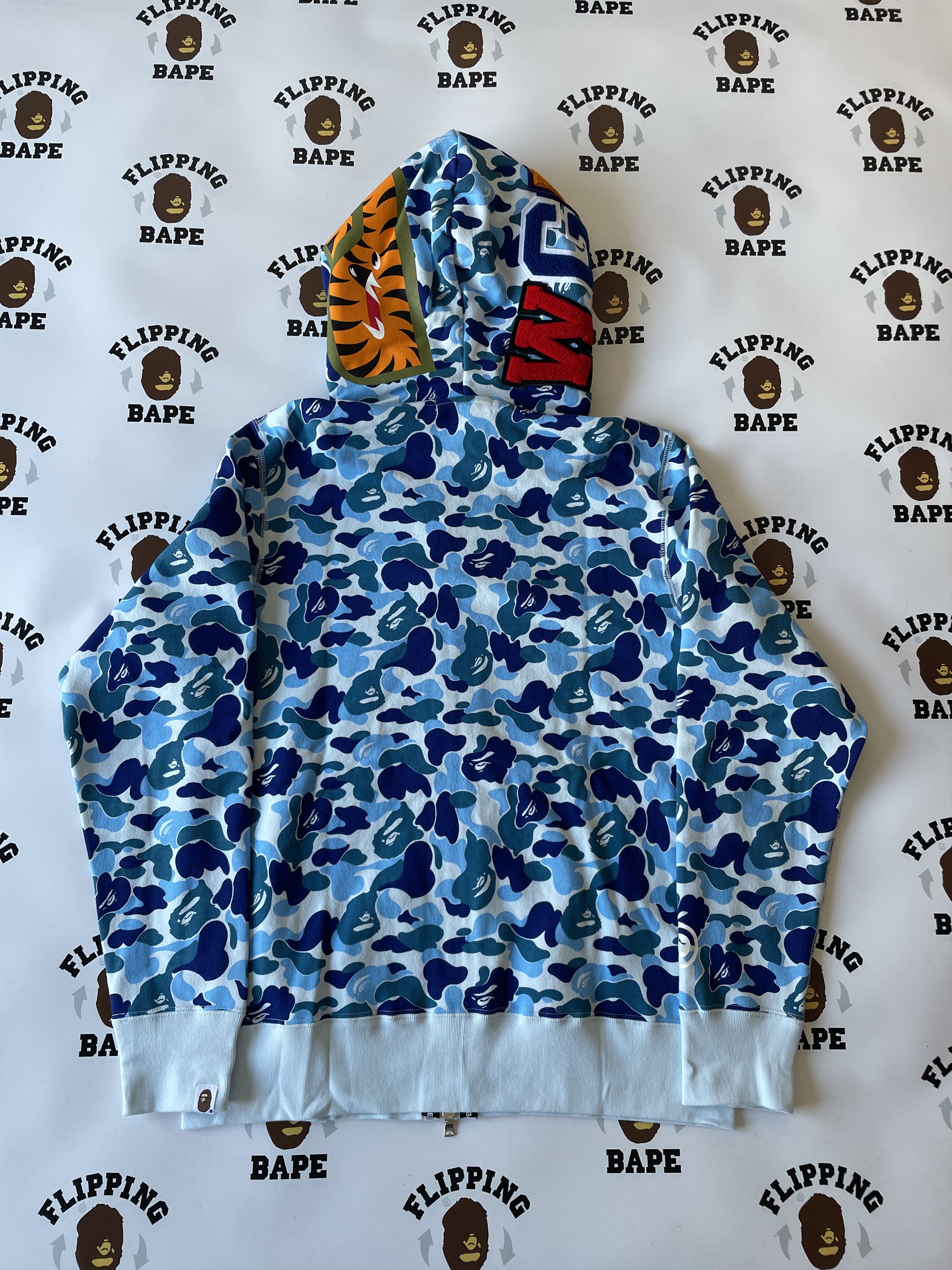トップス BAPE ABC CAMO DUBLE SHARK HOODIE BLUE S BAPE ABC CAMO DUBLE SHARK HOODIE BLUE S - メルカリ