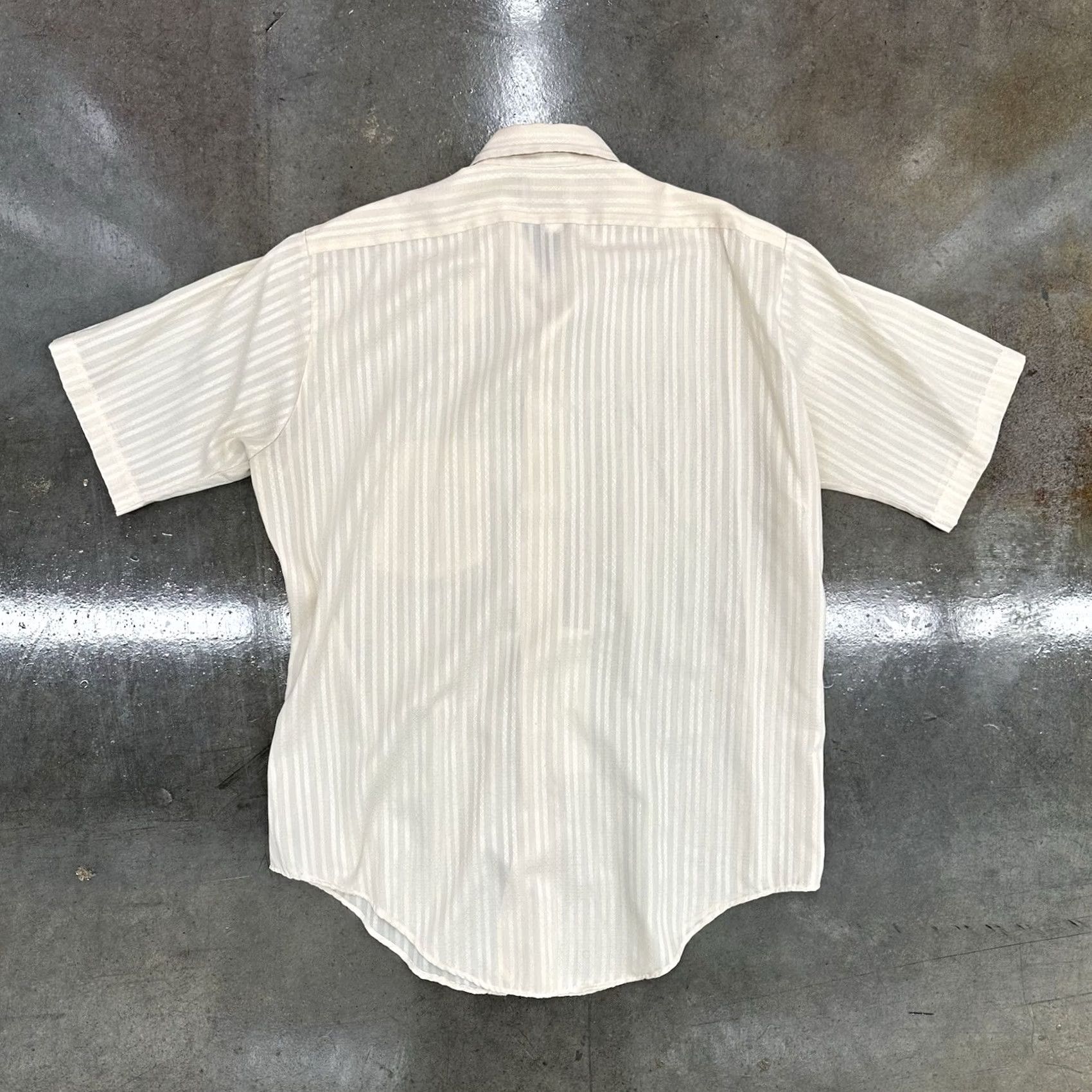 Arrow VINTAGE Arrow Shirt Button Up Polyester Cotton Beige L 1970s Size US L / EU 52-54 / 3 - 6 Thumbnail