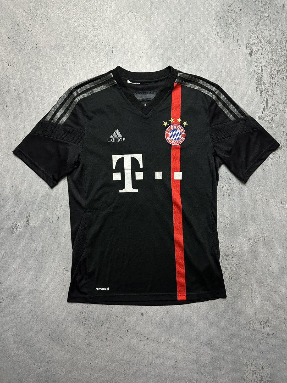 Adidas 2014-2015 Bayern Munich #23 Vidal Adidas Soccer Jersey Rare Size US S / EU 44-46 / 1 - 1 Thumbnail