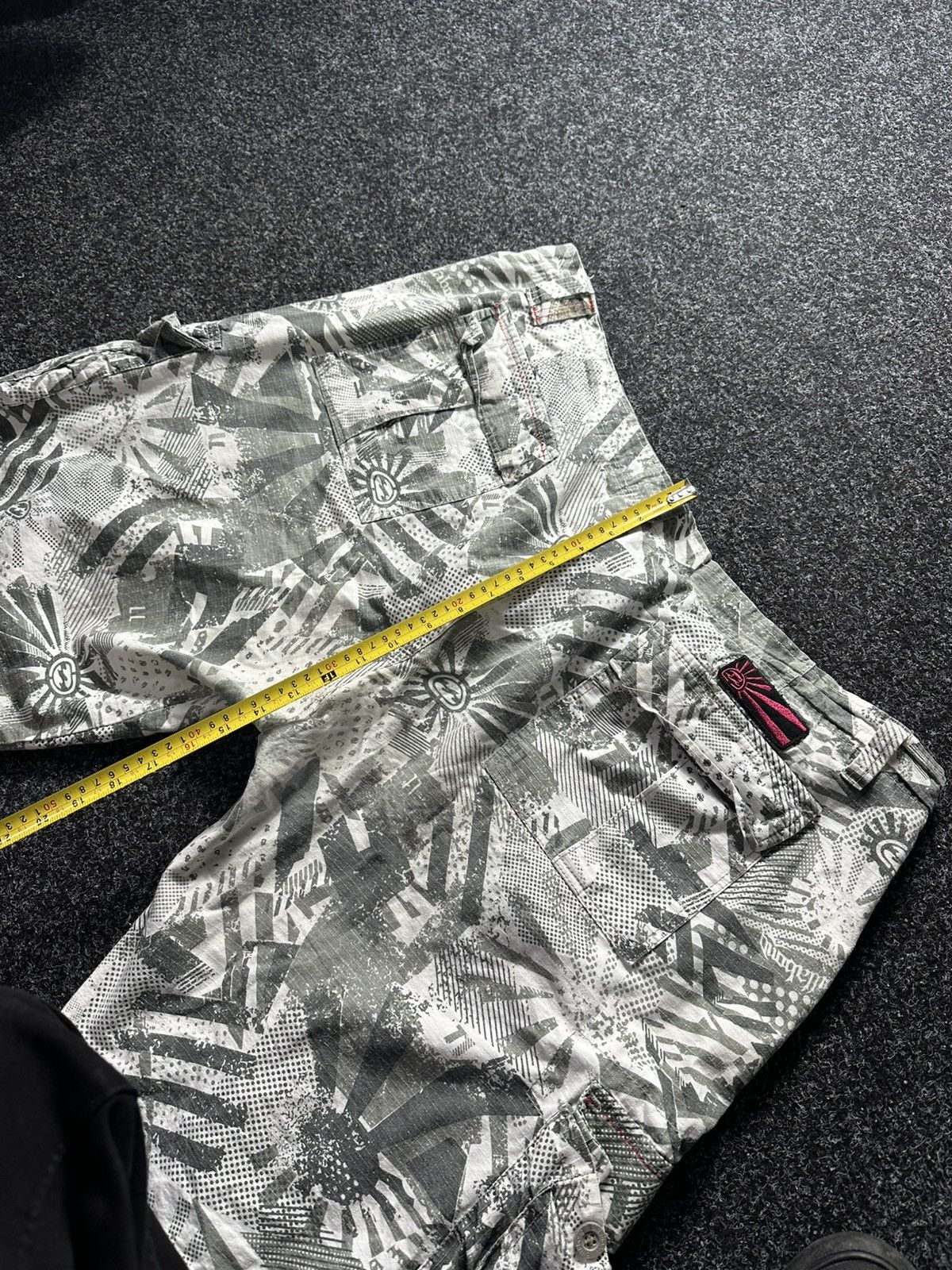 Billabong × Vintage 🚨Vintage BILLABONG OVER PRINT FLOWER Japanese Surf Shorts Size US 42 / EU 58 - 14 Thumbnail