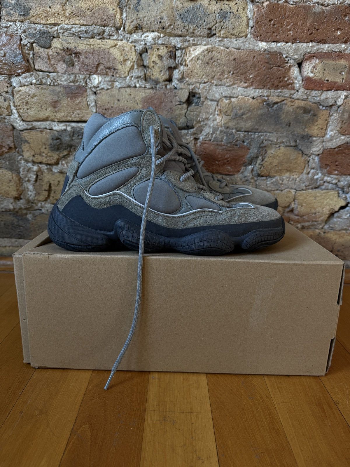 Yeezy Yeezy 500 High Mist Green Size US 10 / EU 43 - 1 Thumbnail