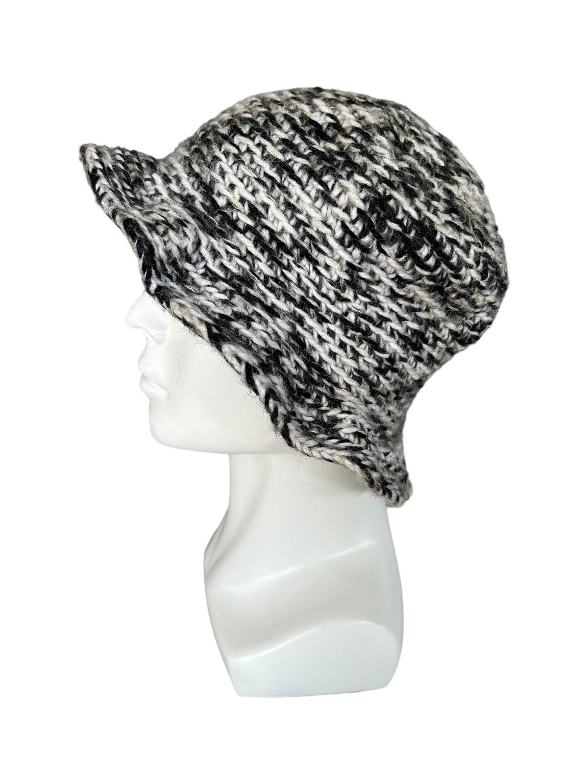 Japanese Brand × Kapital × Vintage Crochet Knitted Handmade Bucket Hats ☠️ Size ONE SIZE - 4 Thumbnail