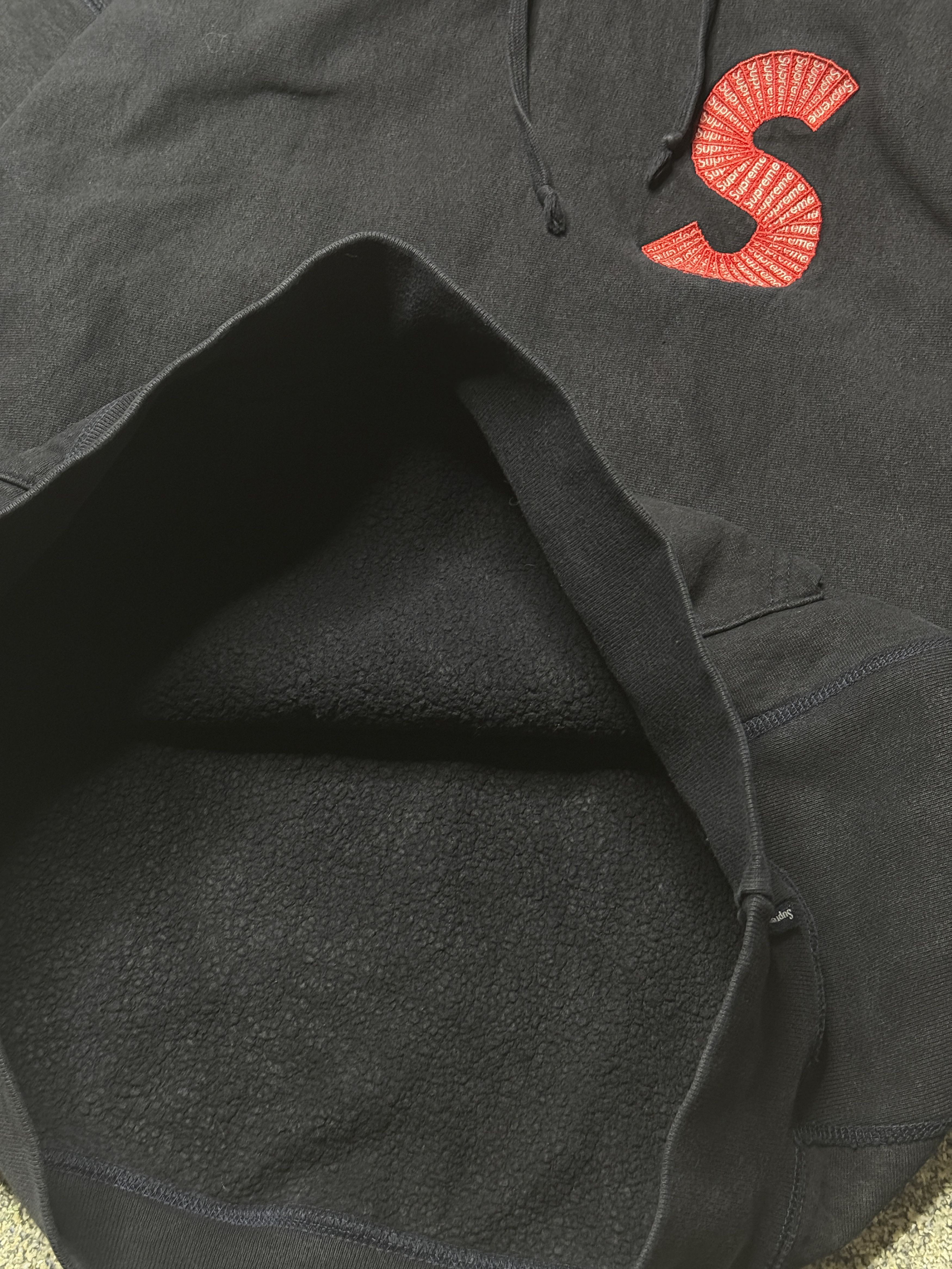 Supreme Supreme S Logo Hoodie FW 20 Sz M Size US M / EU 48-50 / 2 - 11 Thumbnail
