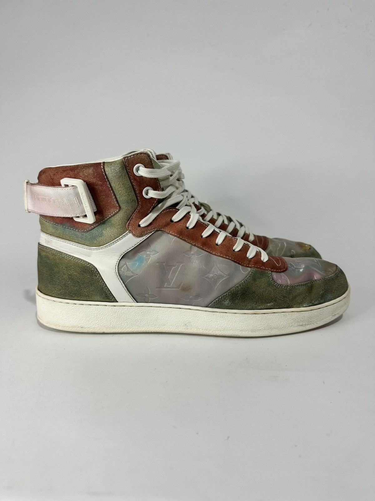 Louis Vuitton Louis Vuitton Monogram Canvas and Leather Rivoli Sneakers Size US 9.5 / EU 42-43 - 2 Thumbnail