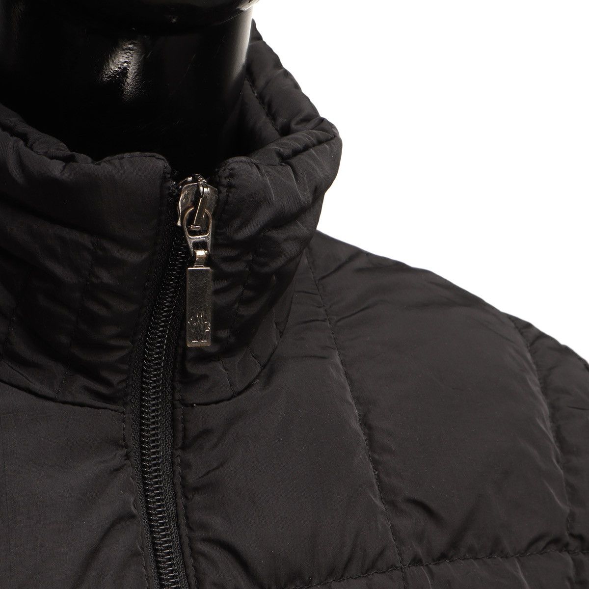 Moncler Women’s Moncler Long Down Coat Quilted Jacket Black Size: 0 Size XS / US 0-2 / IT 36-38 - 5 Thumbnail