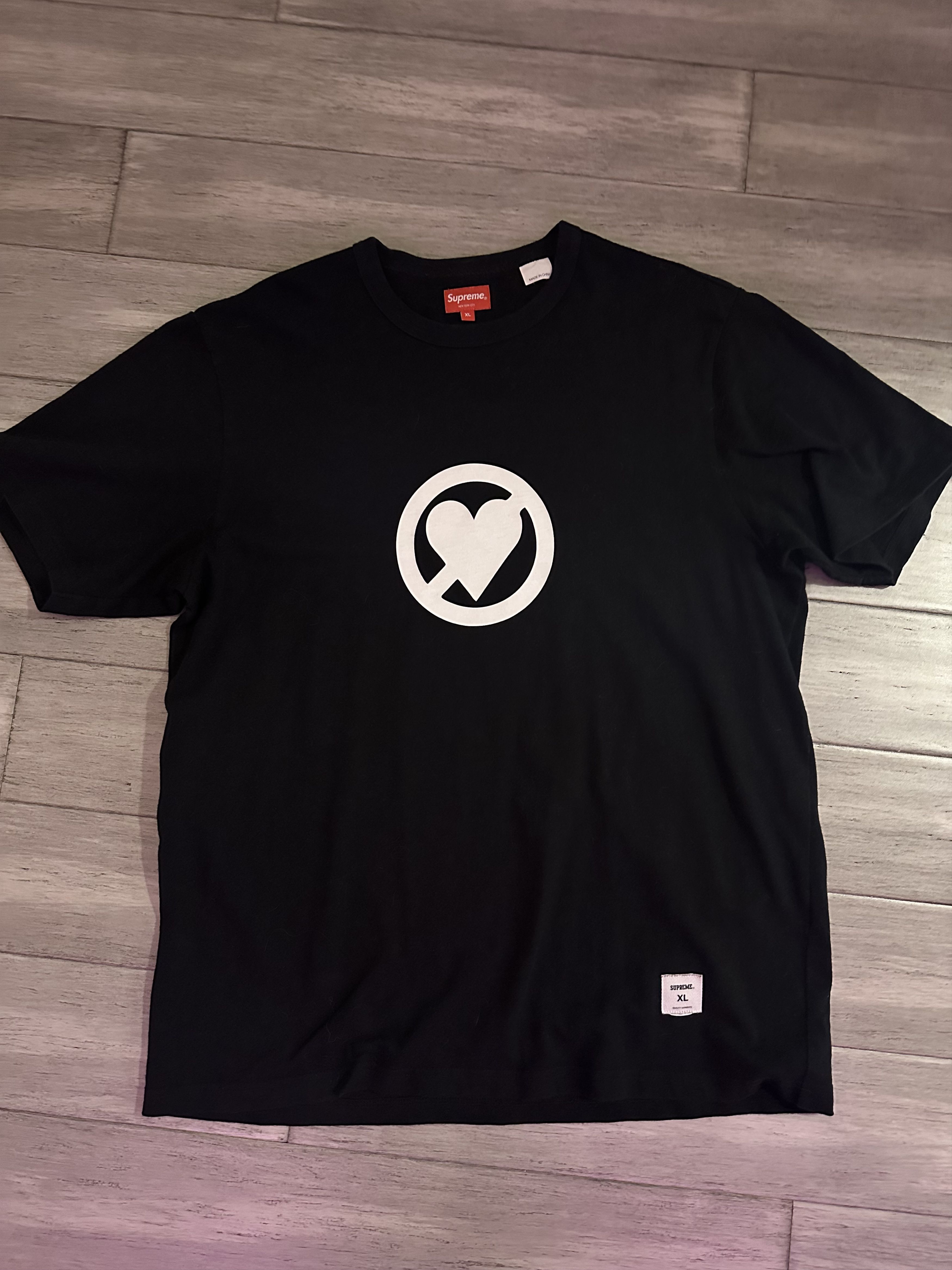 トップス SUPREME NO LOVE TEE Supreme Supreme No Love Tee Black - XL | Grailed