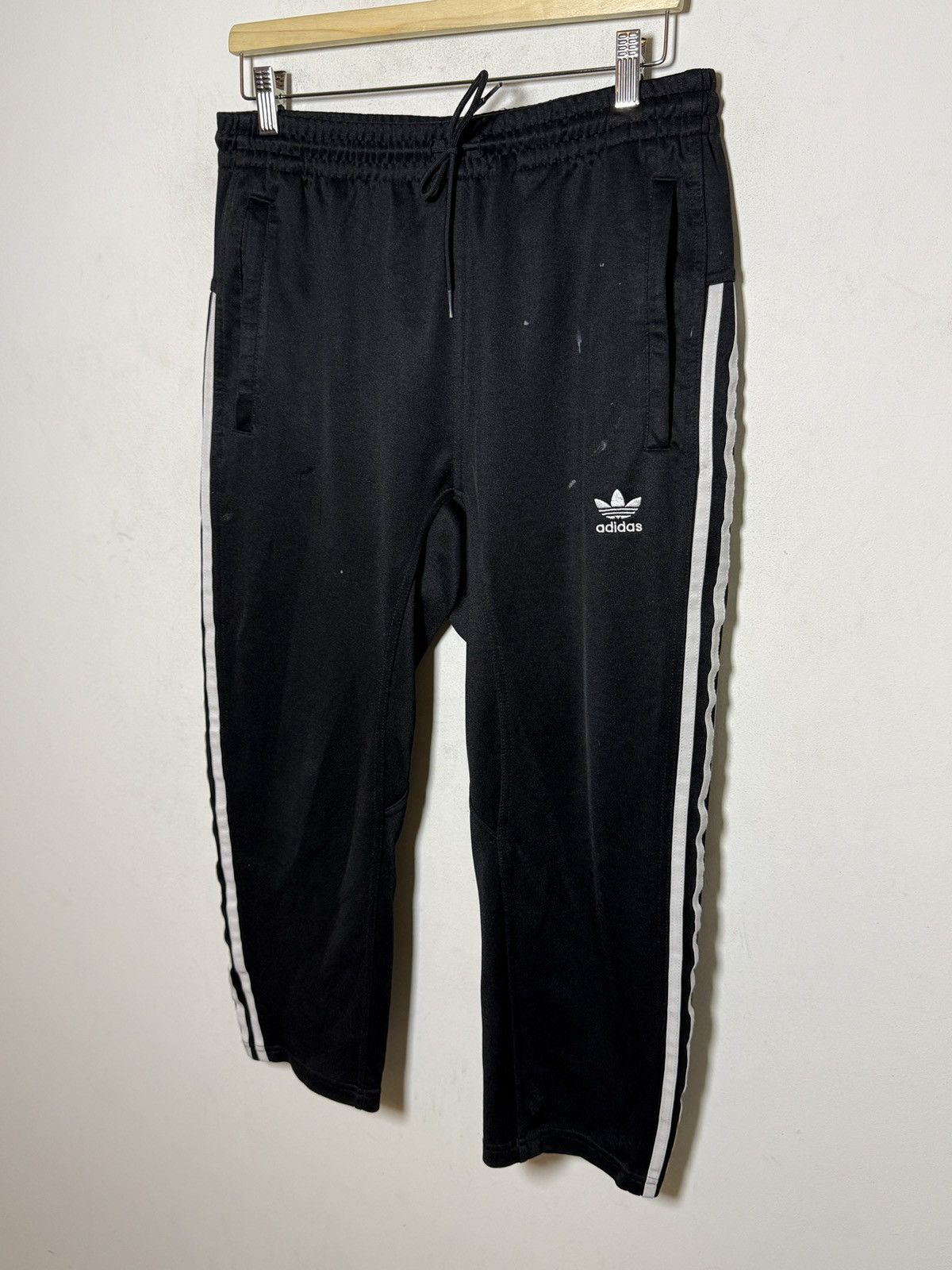 Adidas Adidas Originals three-stripe track pants with paint marks Size US 32 / EU 48 - 2 Thumbnail