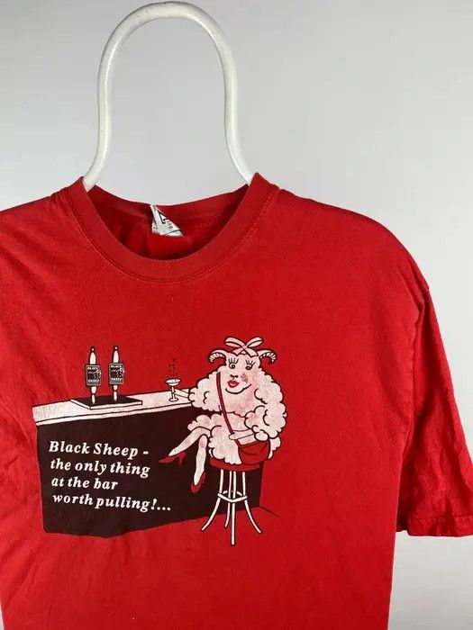 Band Tees Humor T-shirt band tee anima vintage size Large red Size US L / EU 52-54 / 3 - 3 Thumbnail