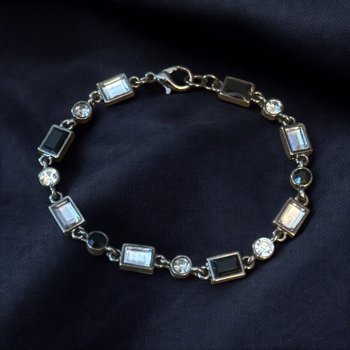 Other RMN dark silver tone black and clear stone tennis bracelet Size ONE SIZE - 1 Thumbnail