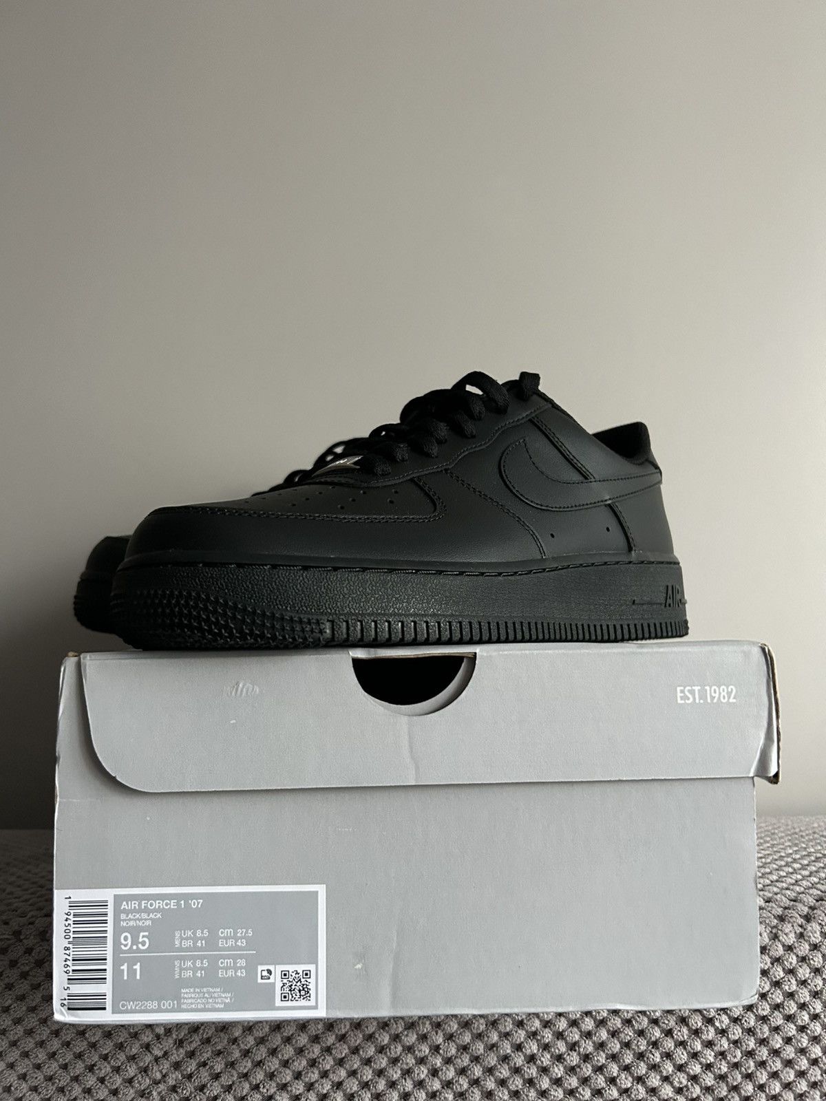 Nike Black Nike Air Force 1 Size US 9.5 / EU 42-43 - 16 Thumbnail
