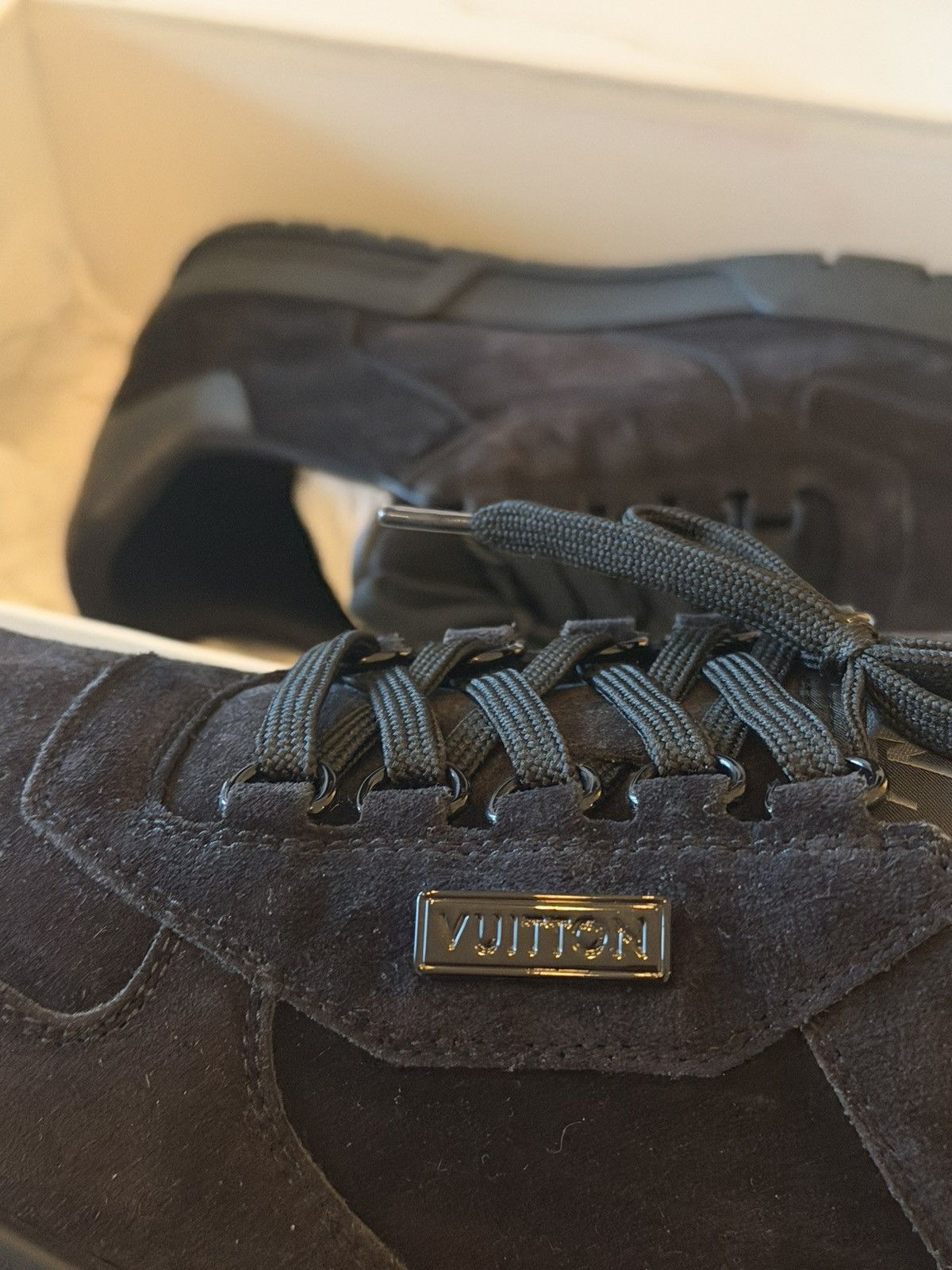 Louis Vuitton Louis Vuitton trainer sneakers Suede Black exclusive piece Size US 9.5 / EU 42-43 - 2 Thumbnail