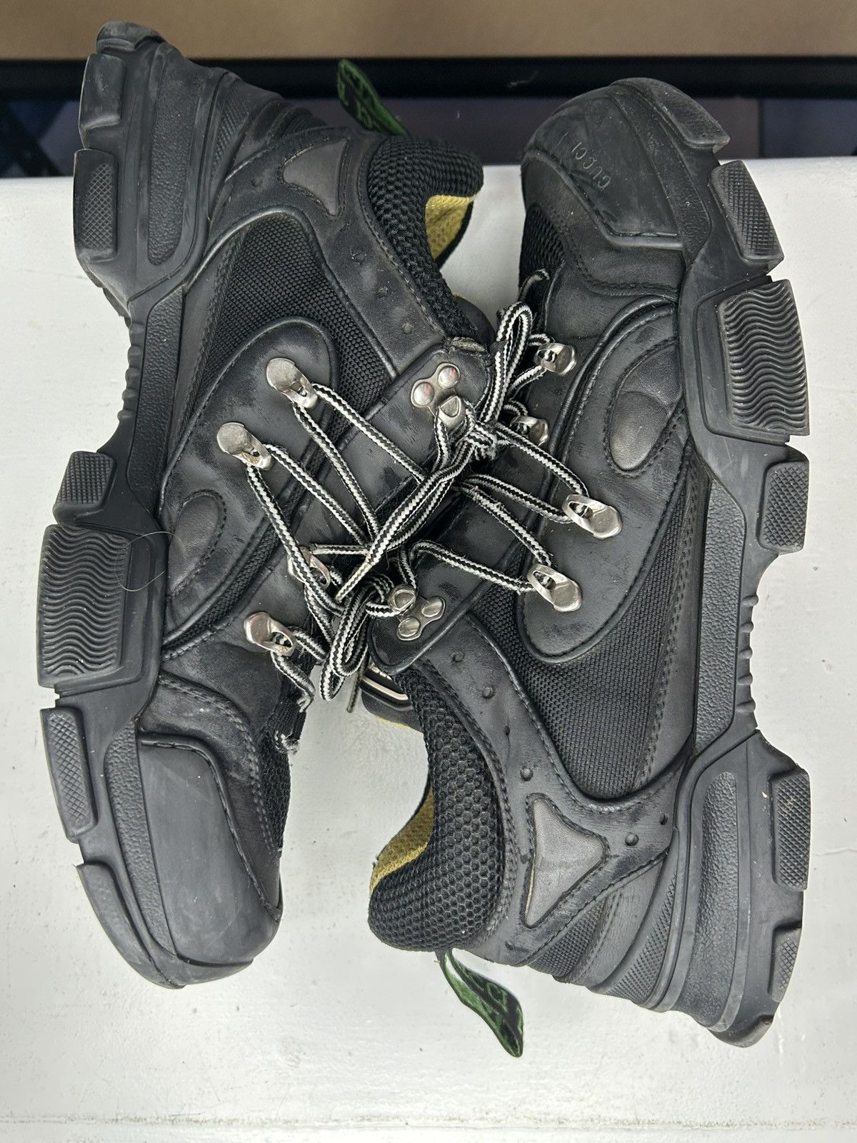 Gucci Gucci Flashtrek Low Top Sneakers Size US 10.5 / EU 43-44 - 5 Thumbnail