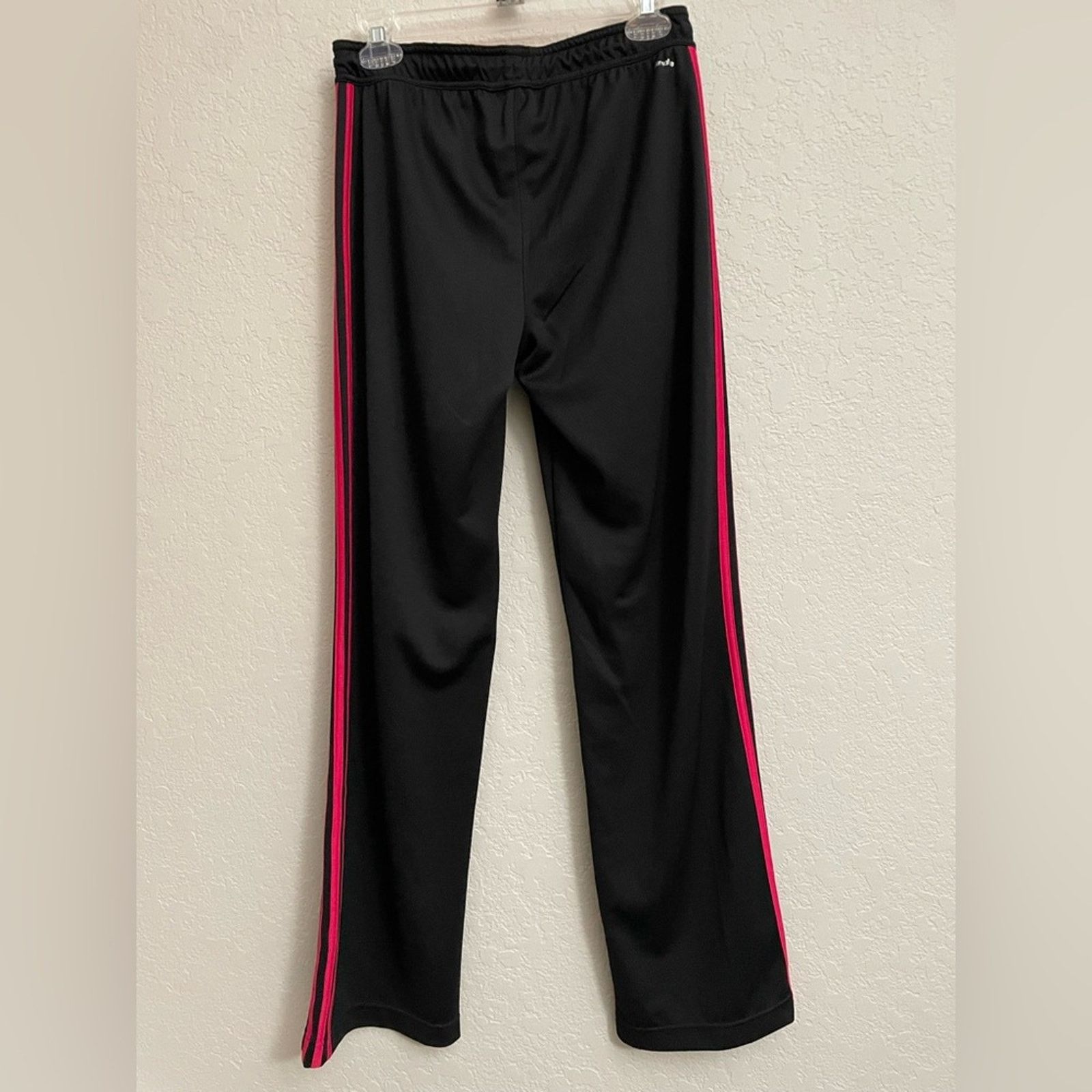 Adidas Adidas Field Day Climalite pants with pink stripes Women XS Size 28" / US 6 / IT 42 - 3 Thumbnail