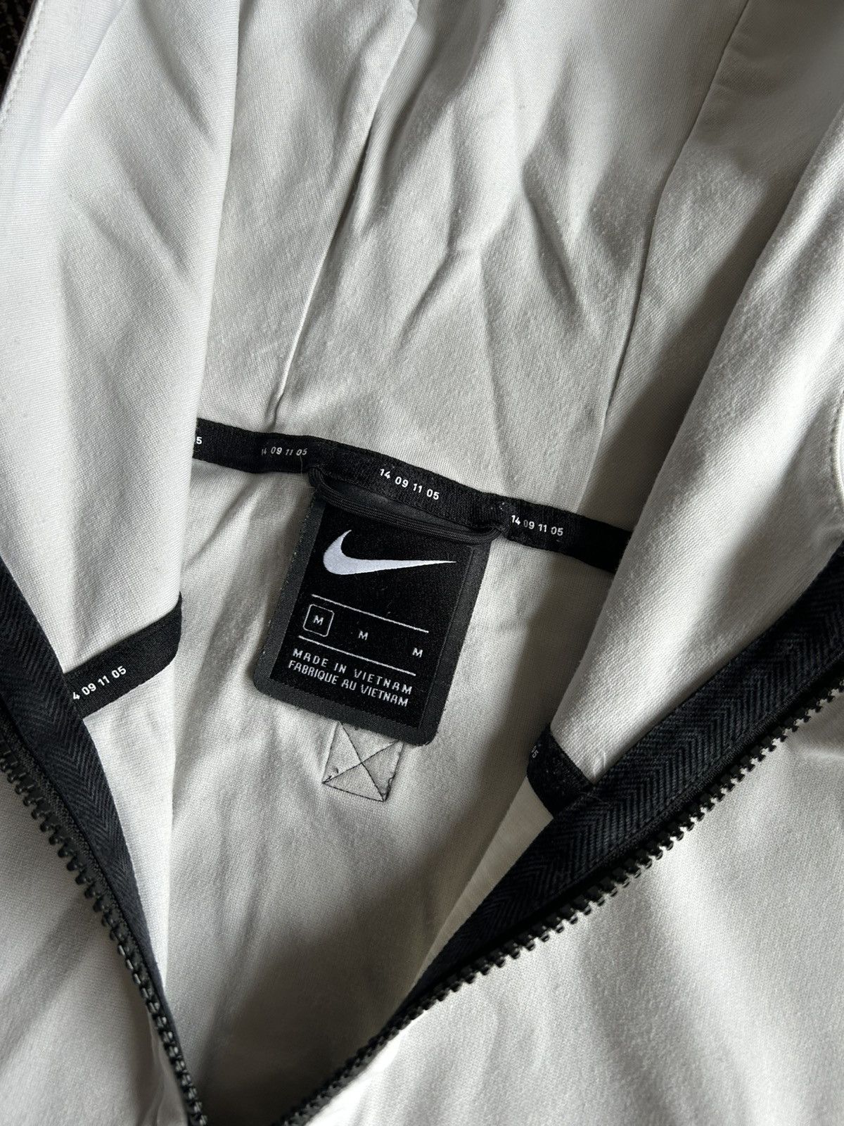 Nike Nike Sportswear Tech Pack Hoodie & Pants Size L Drill Hype Size US L / EU 52-54 / 3 - 8 Thumbnail
