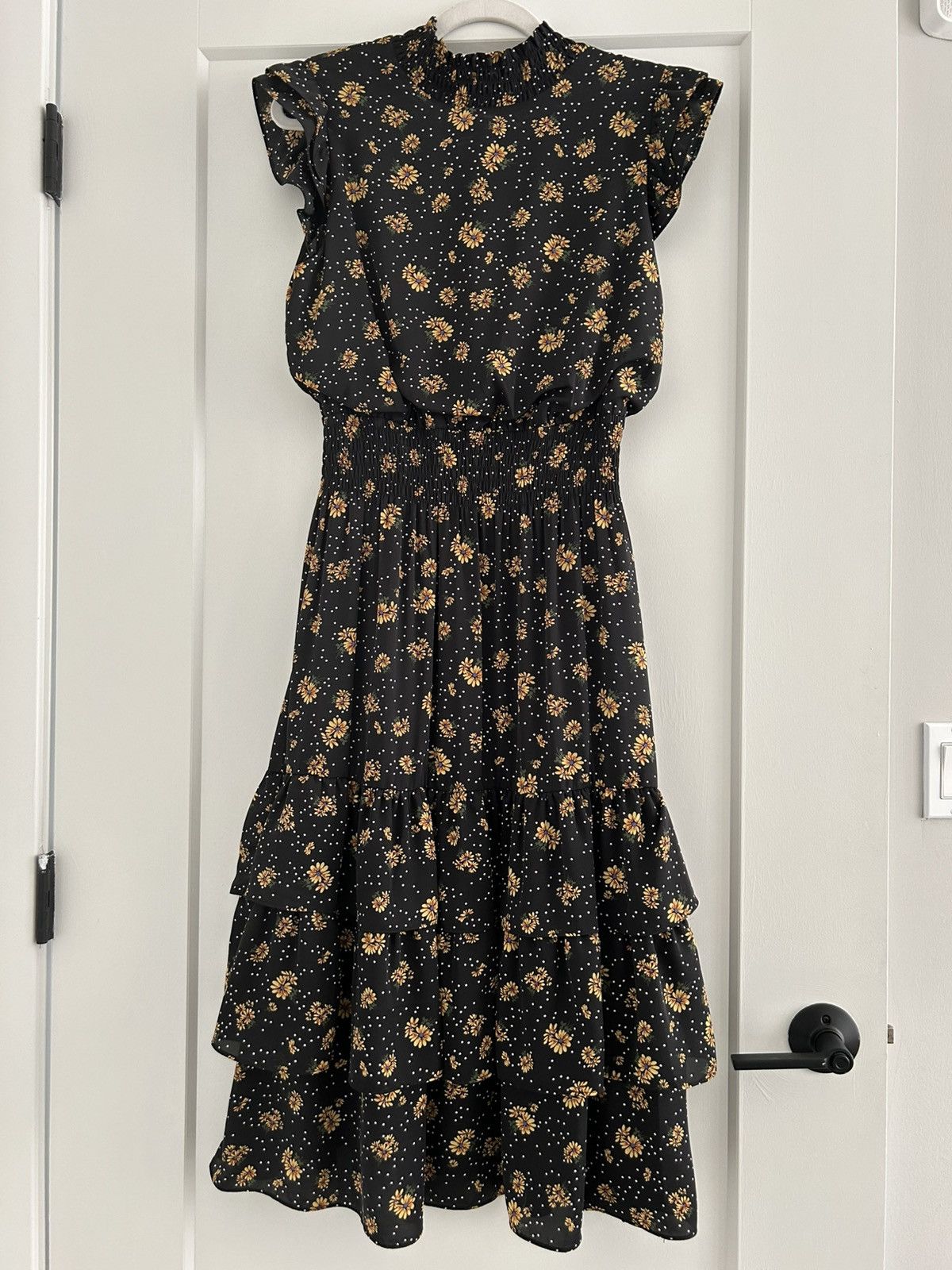 Saks Fifth Avenue Saks Fifth Avenue Black Floral Smocked Midi Dress – Size 4 Size S / US 4 / IT 40 - 1 Thumbnail