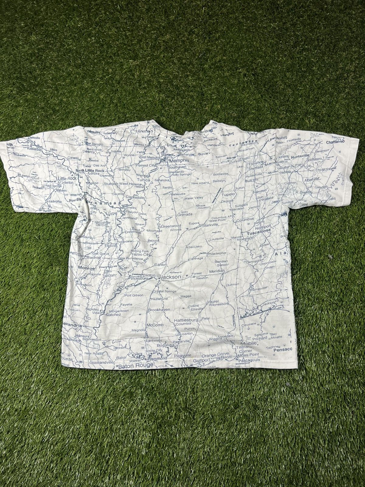 Vintage Vintage 90s Mississippi USA Map Boxy AOP All Over Print Tee Size US L / EU 52-54 / 3 - 2 Thumbnail