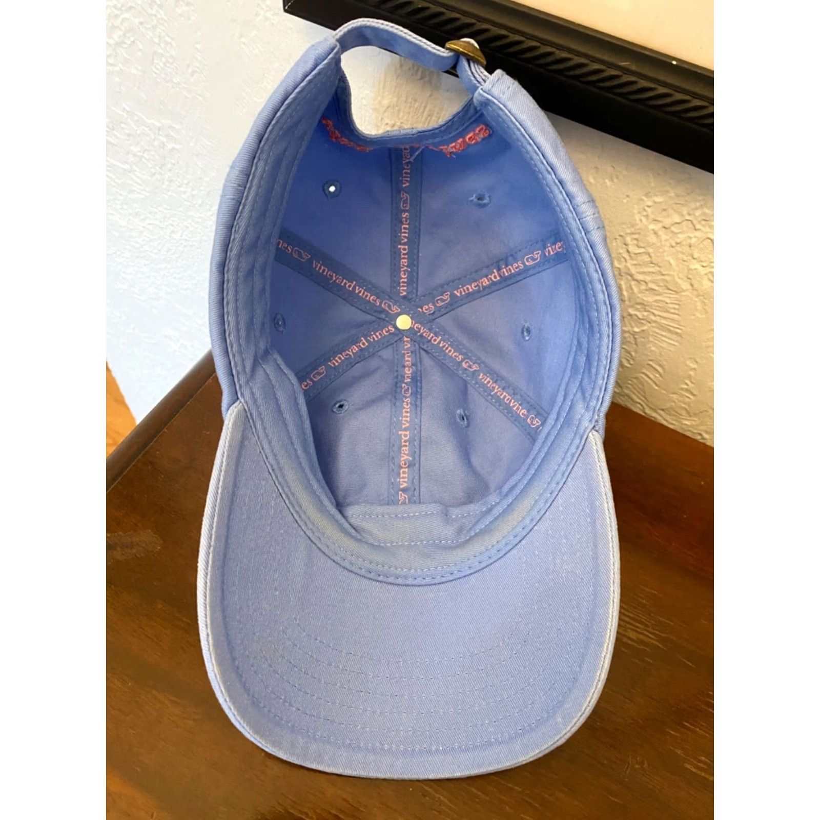 Vineyard Vines Vineyard Vines Hat Blue Pink Whale Logo Lightweight On The Go Strapback Hat Size ONE SIZE - 4 Thumbnail