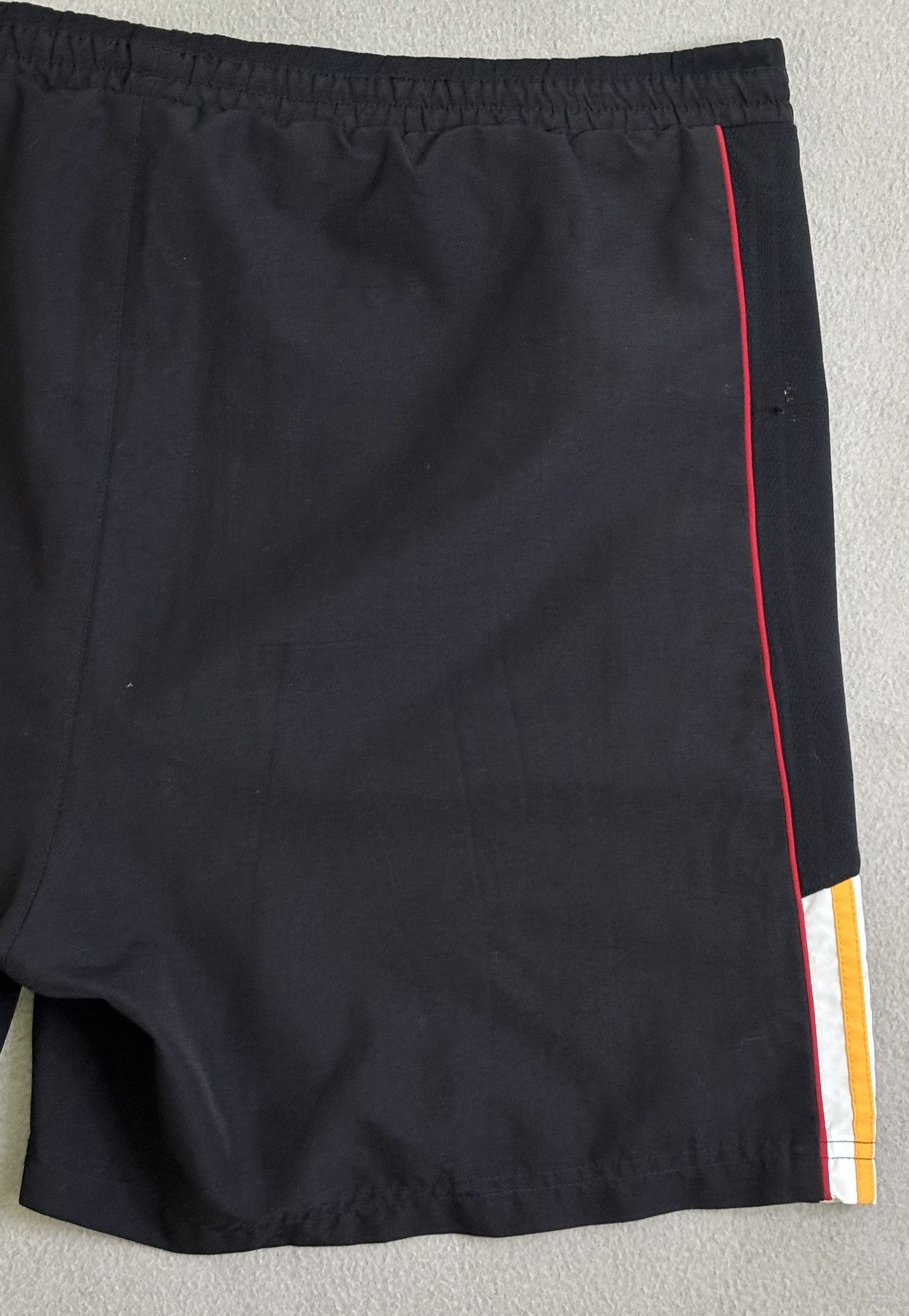 Adidas Germany 1998 Adidas Football Shorts Size XL Size US 39 - 13 Thumbnail