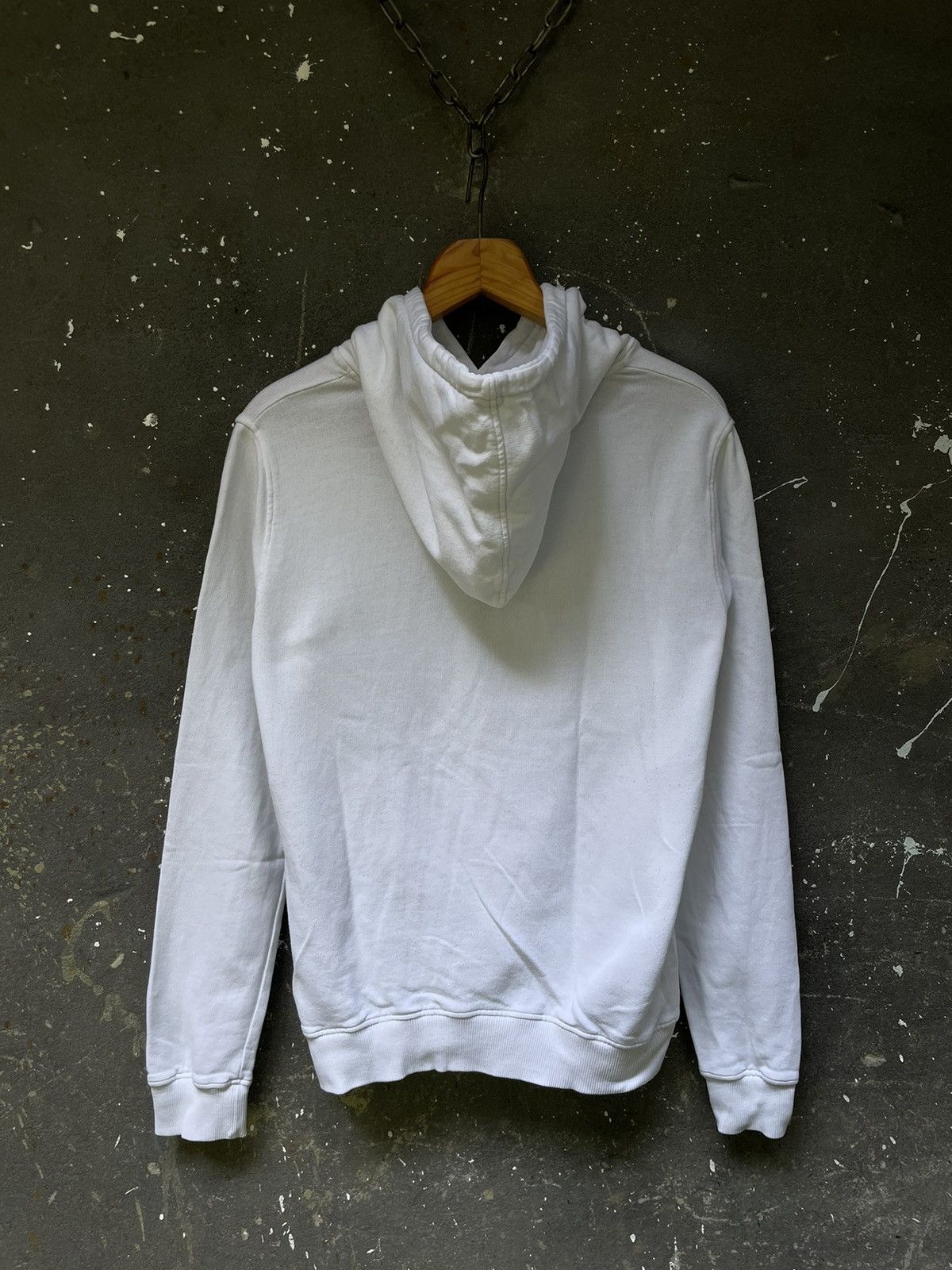 Guns N' Roses Vintage Guns N Roses White Hoodies 00’s Band Rock RARE Size US M / EU 48-50 / 2 - 6 Thumbnail