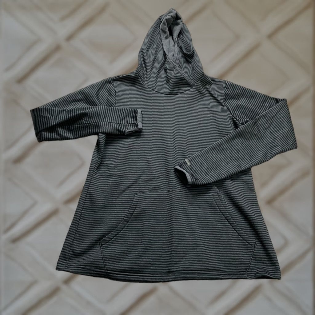 Vintage Columbia Hoodie Sweatshirt Womens M Gray Black Striped Pullover Fleece Hike Size M / US 6-8 / IT 42-44 - 1 Thumbnail