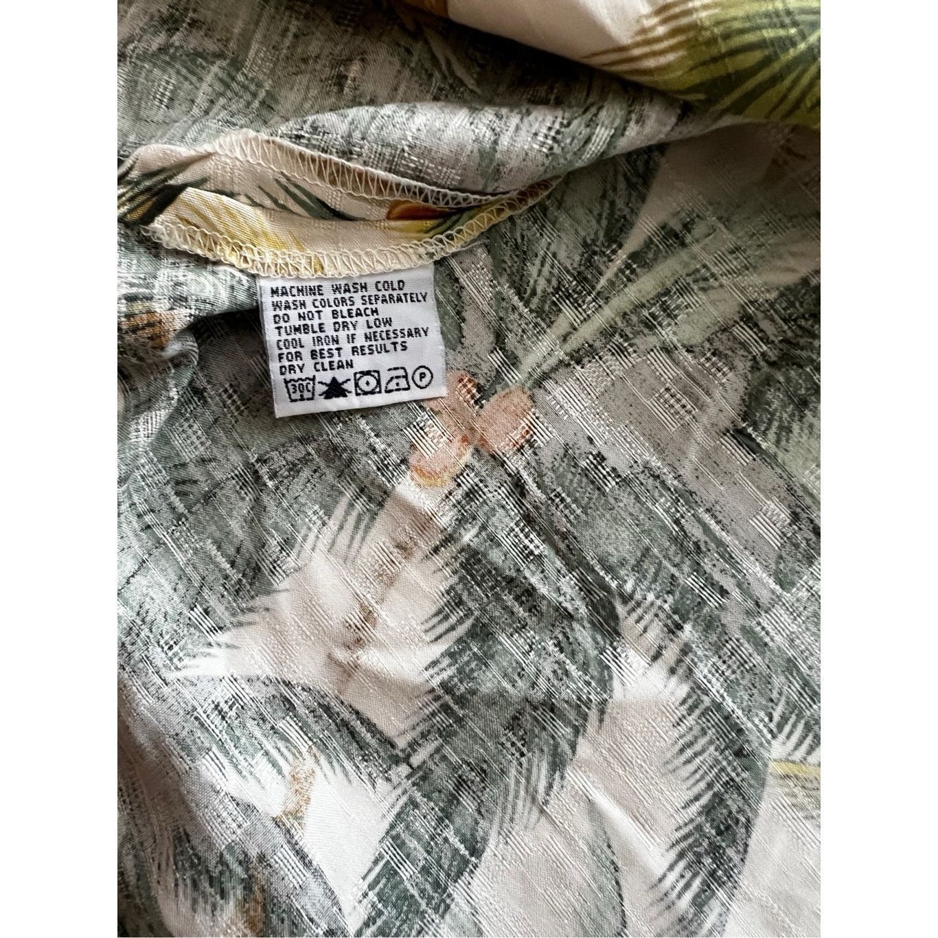Tommy Bahama Tommy Bahama Silk Shirt Size L Size US L / EU 52-54 / 3 - 4 Thumbnail