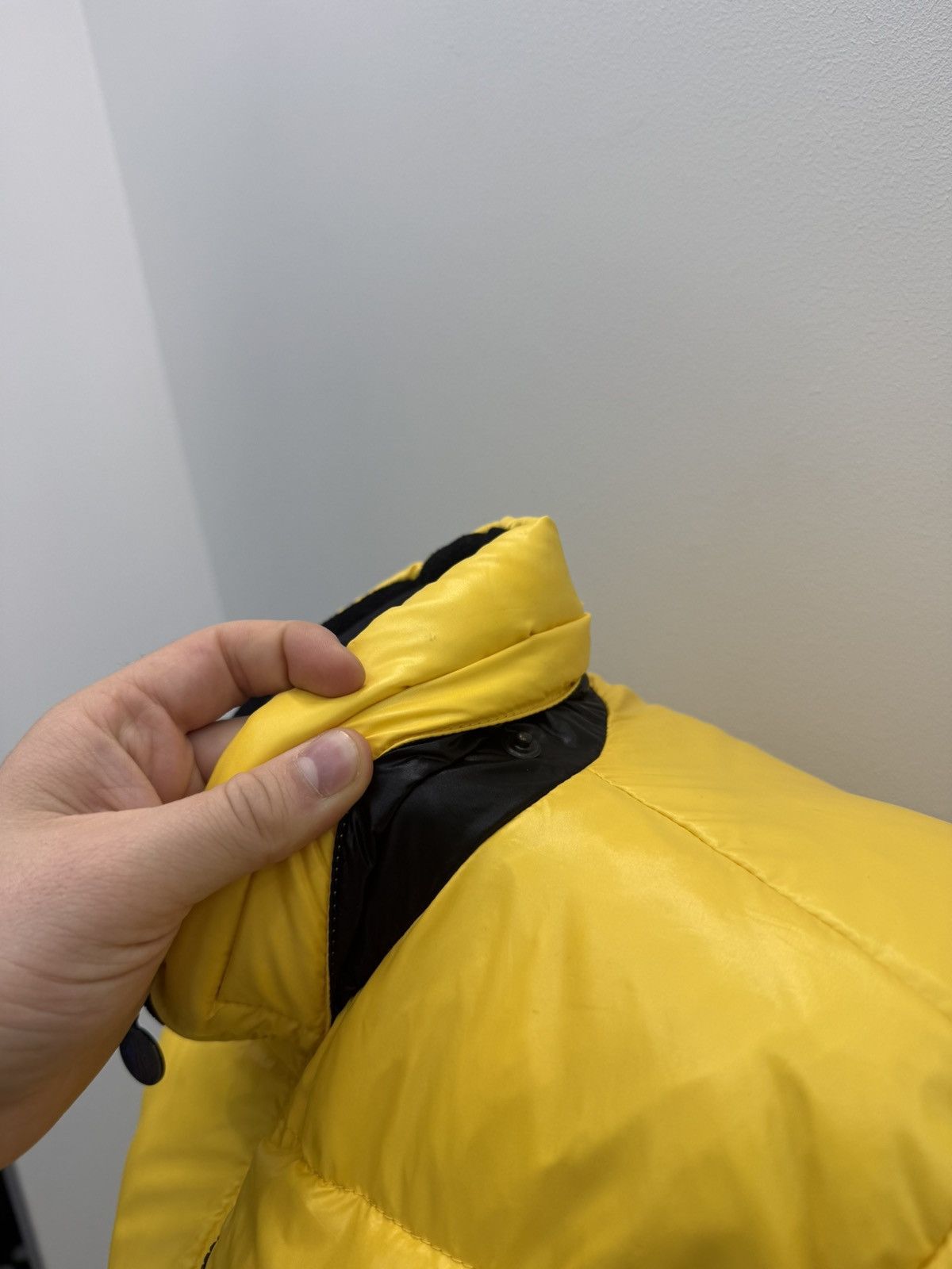 Moncler Moncler Down Puffer Big Logo Jacket Size M / US 6-8 / IT 42-44 - 5 Thumbnail