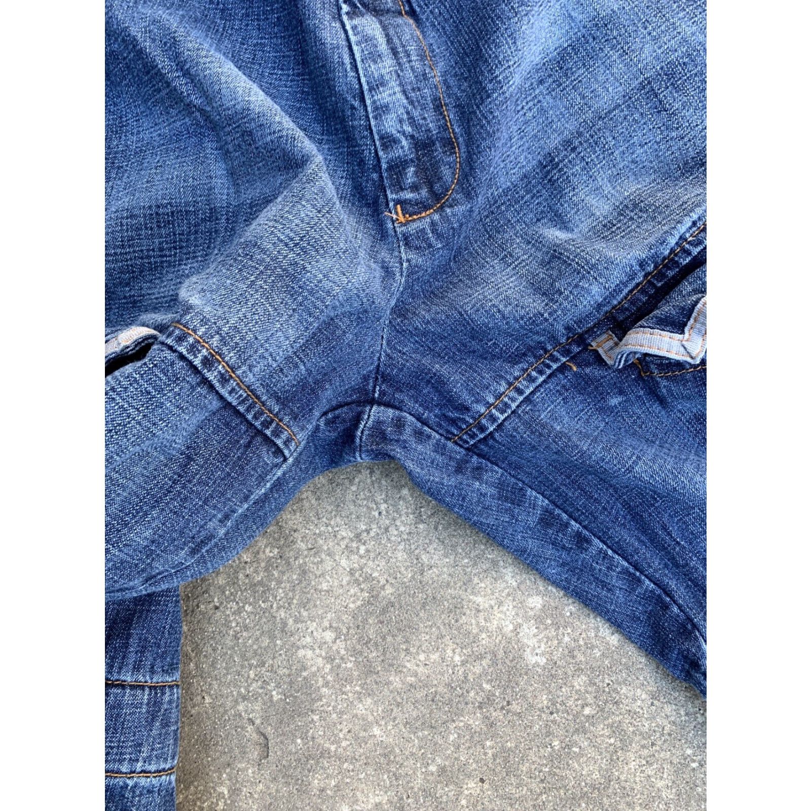Vintage VINTAGE Girbaud Jeans Strap 36 M 90s Hip Hop Denim Cotton Blue Jeans Mens Size 36 See Pics Pockets Button Zip Relaxed Vintage See Measurements Size US 36 / EU 52 - 3 Thumbnail