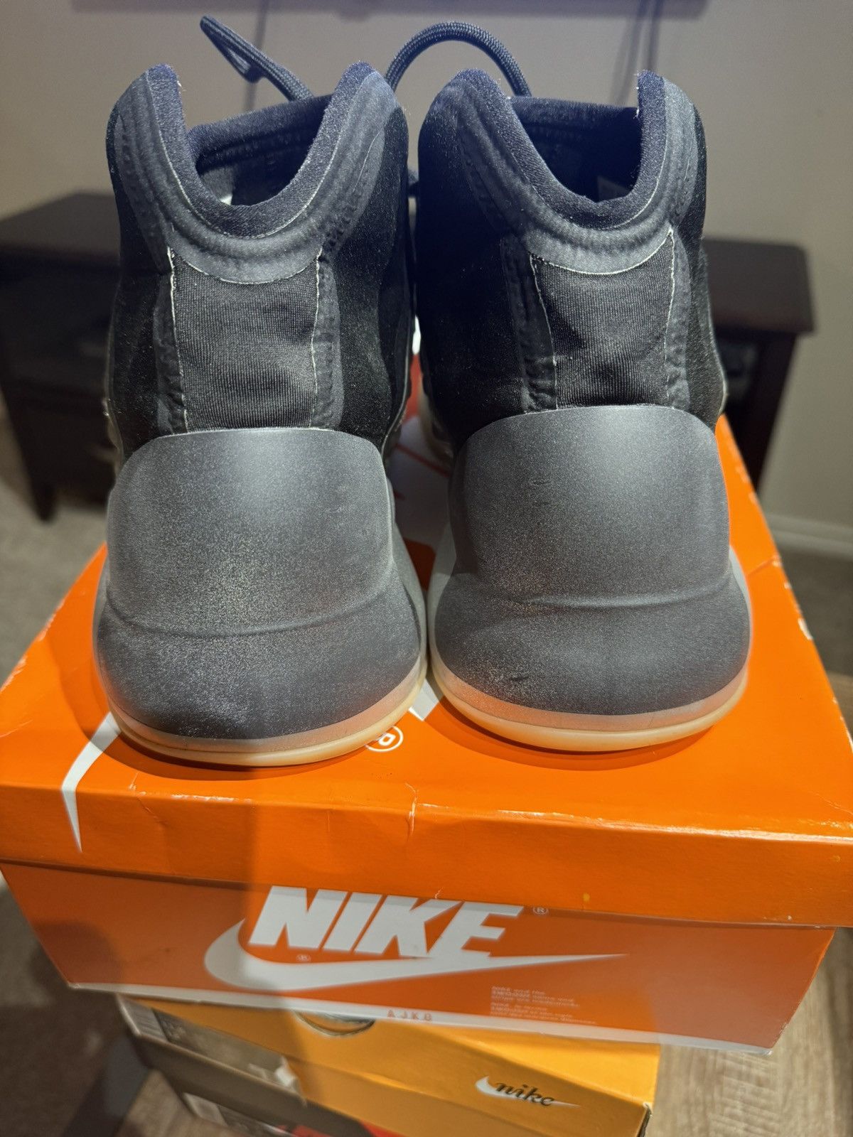 Adidas Yeezy Barium Size US 11.5 / EU 44-45 - 4 Thumbnail