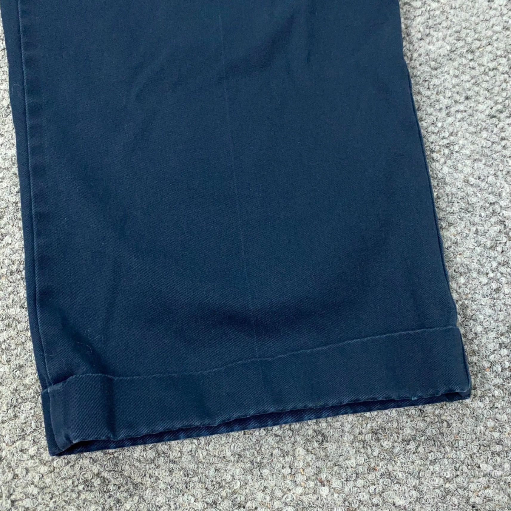 Lands' End VINTAGE Lands' End Men's Pants Size 46 Tall Chino Pleated Stretch Waist Cuffed Hem Casual Size US 30 / EU 46 - 4 Thumbnail