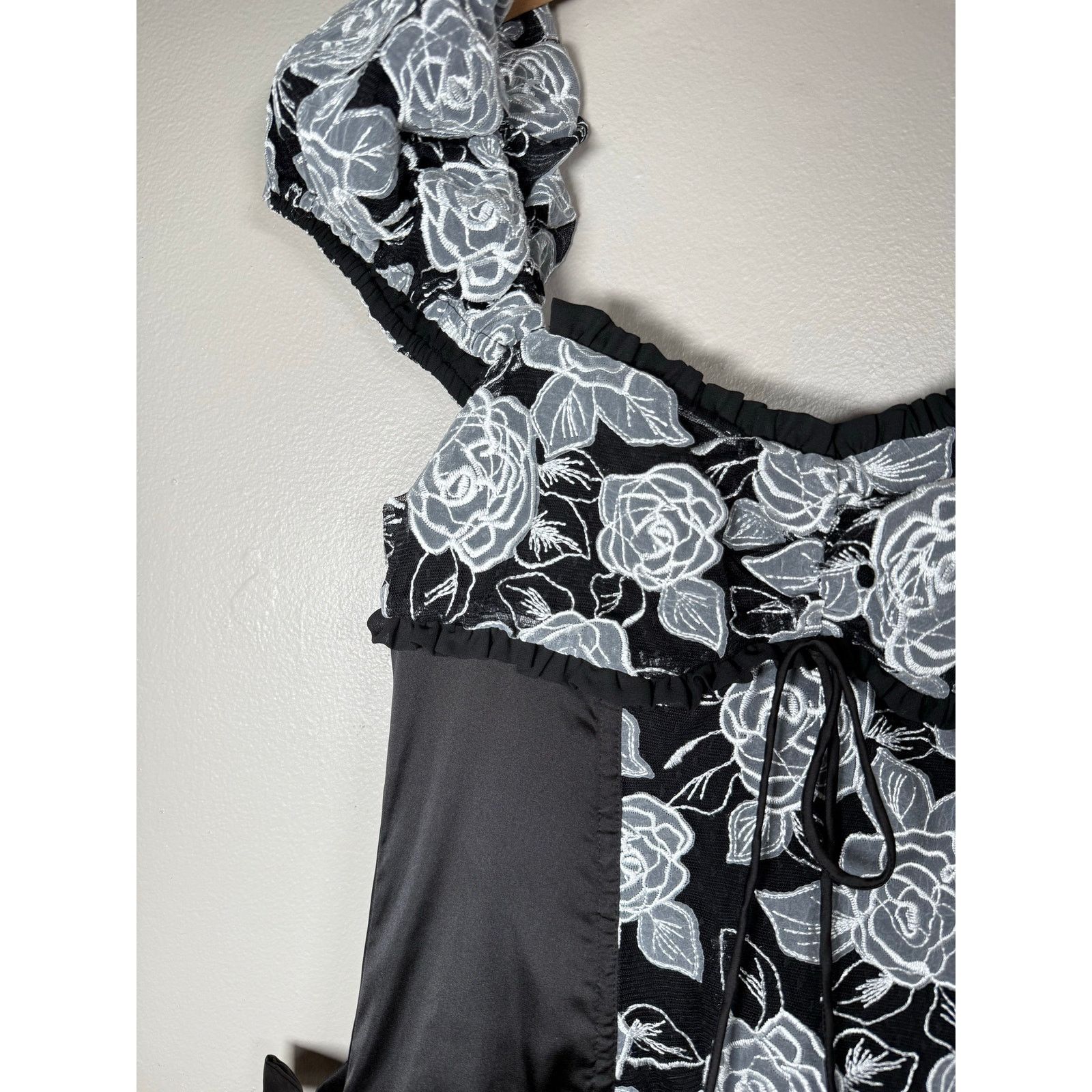 For Love & Lemons NWT For Love & Lemons Hadlee Embroidered Corset Mini Dress S Size S / US 4 / IT 40 - 9 Thumbnail