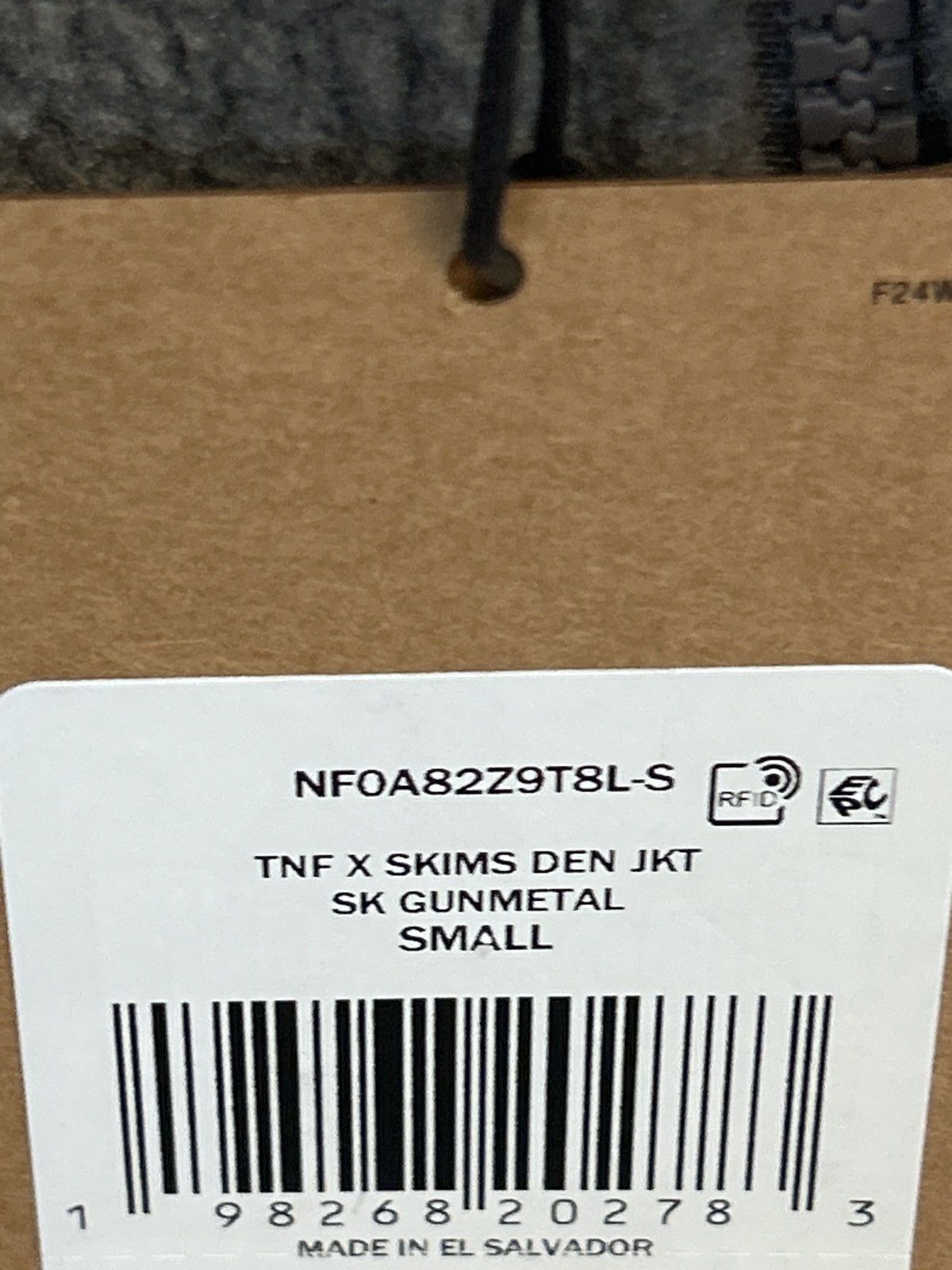 SKIMS The North Face x SKIMS 1995 Denali fleece jacket gunmetal S Size S / US 4 / IT 40 - 7 Thumbnail