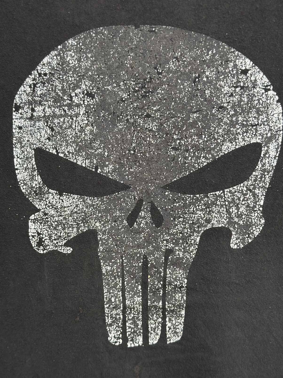 Delta Vintage Marvel Punisher Distressed Skull Sun Faded tee Size US L / EU 52-54 / 3 - 2 Thumbnail