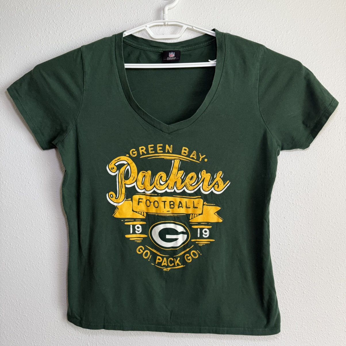 NFL NFL Team Apparel Green Bay Packers Womens XL V Neck Shirt Size XL / US 12-14 / IT 48-50 - 1 Thumbnail
