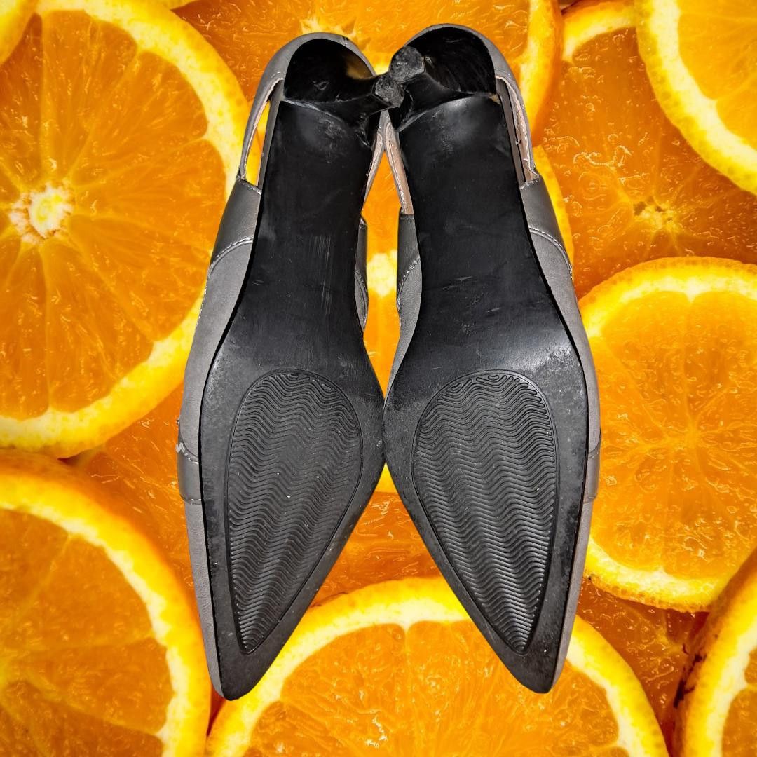 Other ComfortView Gray Pointed Toe Heels Size 10 Size US 10 / IT 40 - 8 Thumbnail