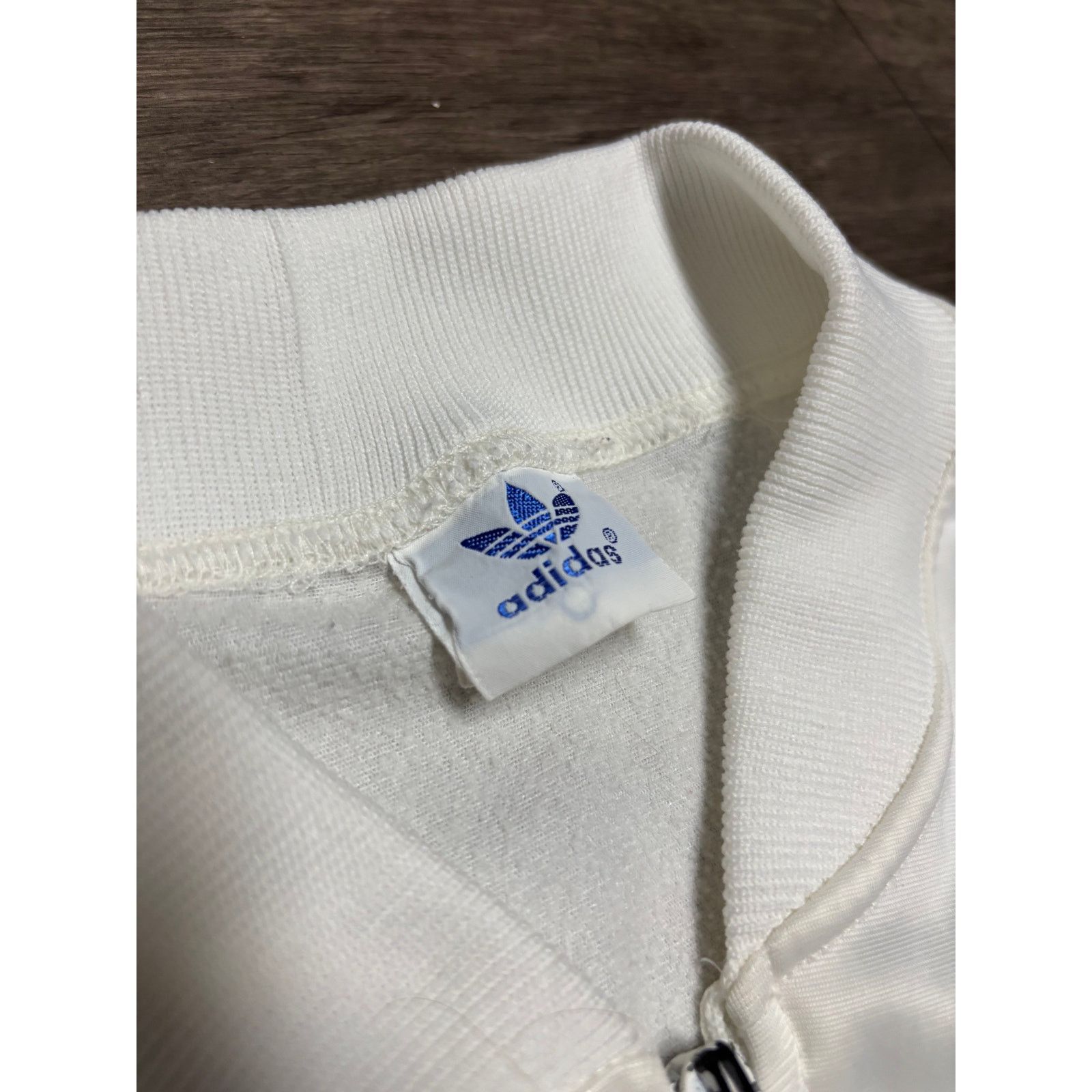 Adidas × Vintage Vintage Adidas Sleeveless Jacket Sz L 80s Size US L / EU 52-54 / 3 - 3 Thumbnail