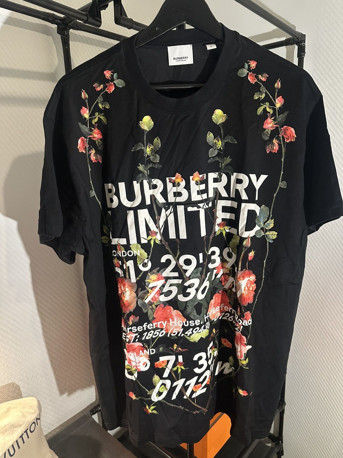 Burberry Burberry Limited Horseferry Flower T-Shirt Graphic Coordinat Size US M / EU 48-50 / 2 - 1 Thumbnail