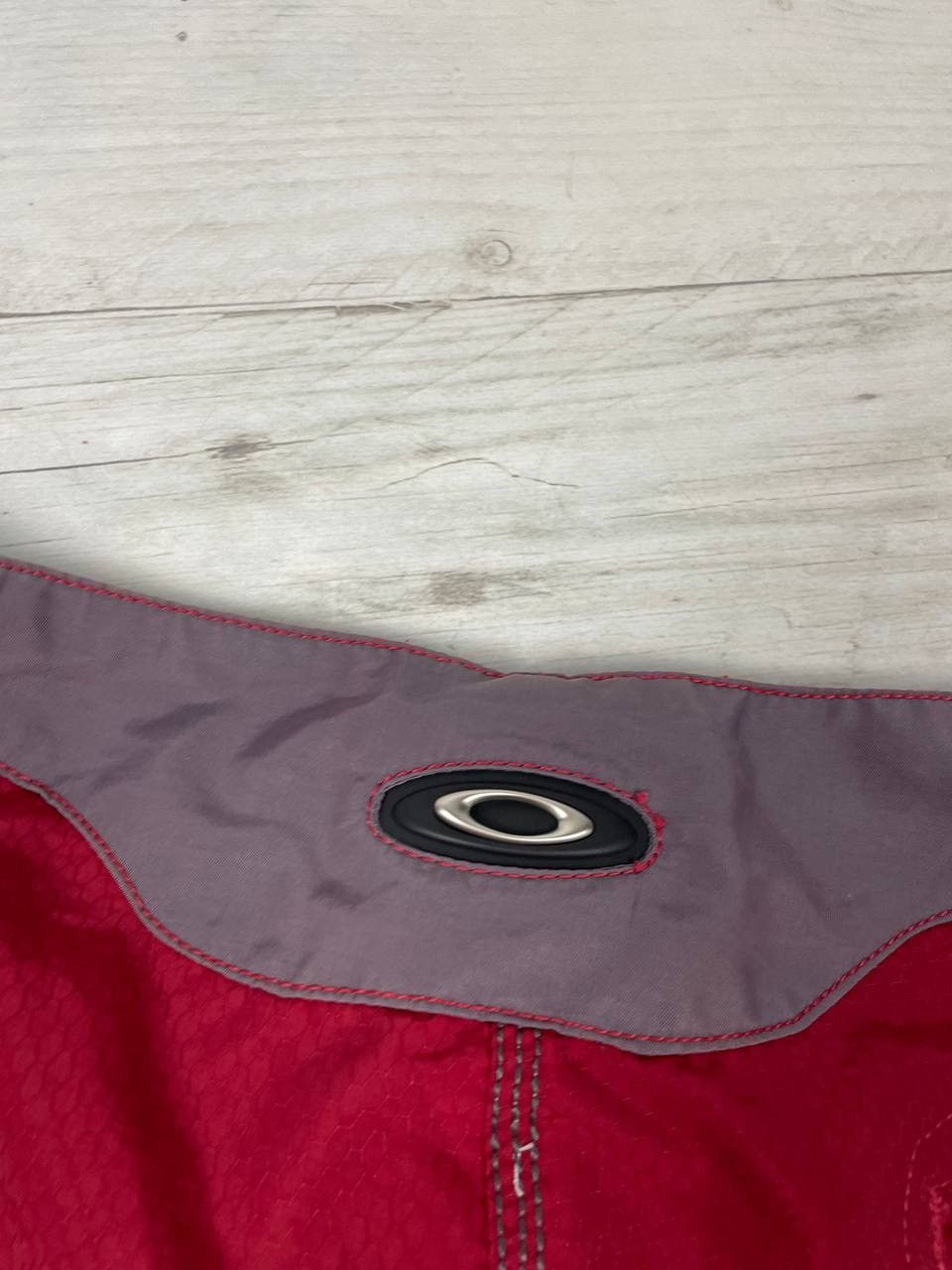 Oakley Vintage Oakley Nylon Shorts 00s Big Logo Swim Board Surf Size US 34 / EU 50 - 14 Thumbnail