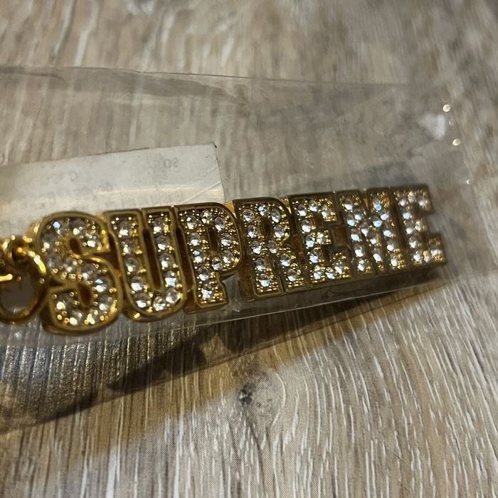 Supreme block sales logo keychain