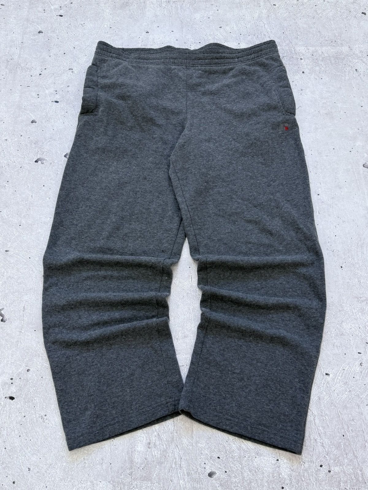 Russell Athletic Vintage Russel Athletic Baggy Sweatpants Size US 32 / EU 48 - 1 Thumbnail