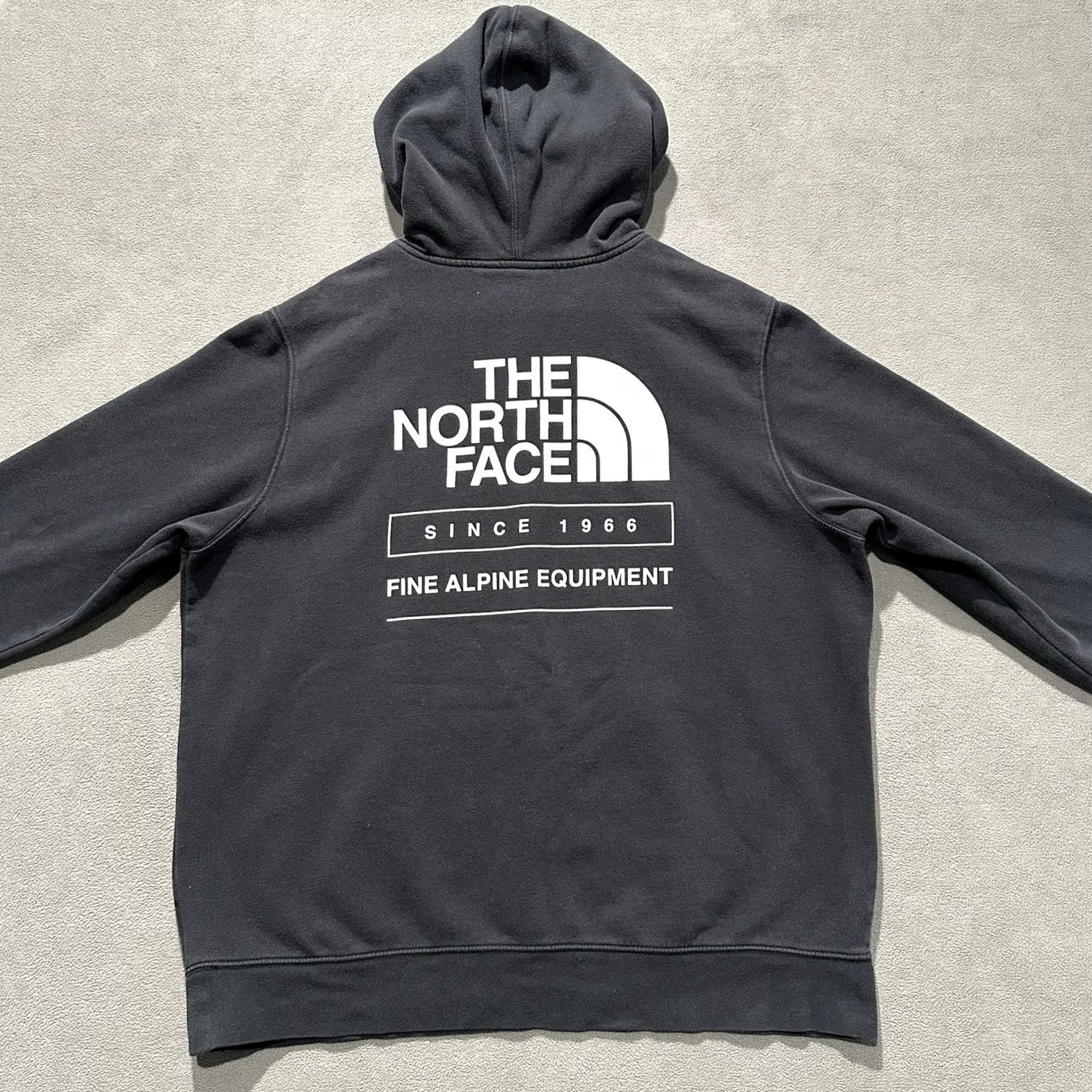 The North Face The North Face Sweatshirt Mens XL Black Logo Pullover Crew Neck Fleece Cotton Outdoor Regular EUC Size US XL / EU 56 / 4 - 2 Thumbnail