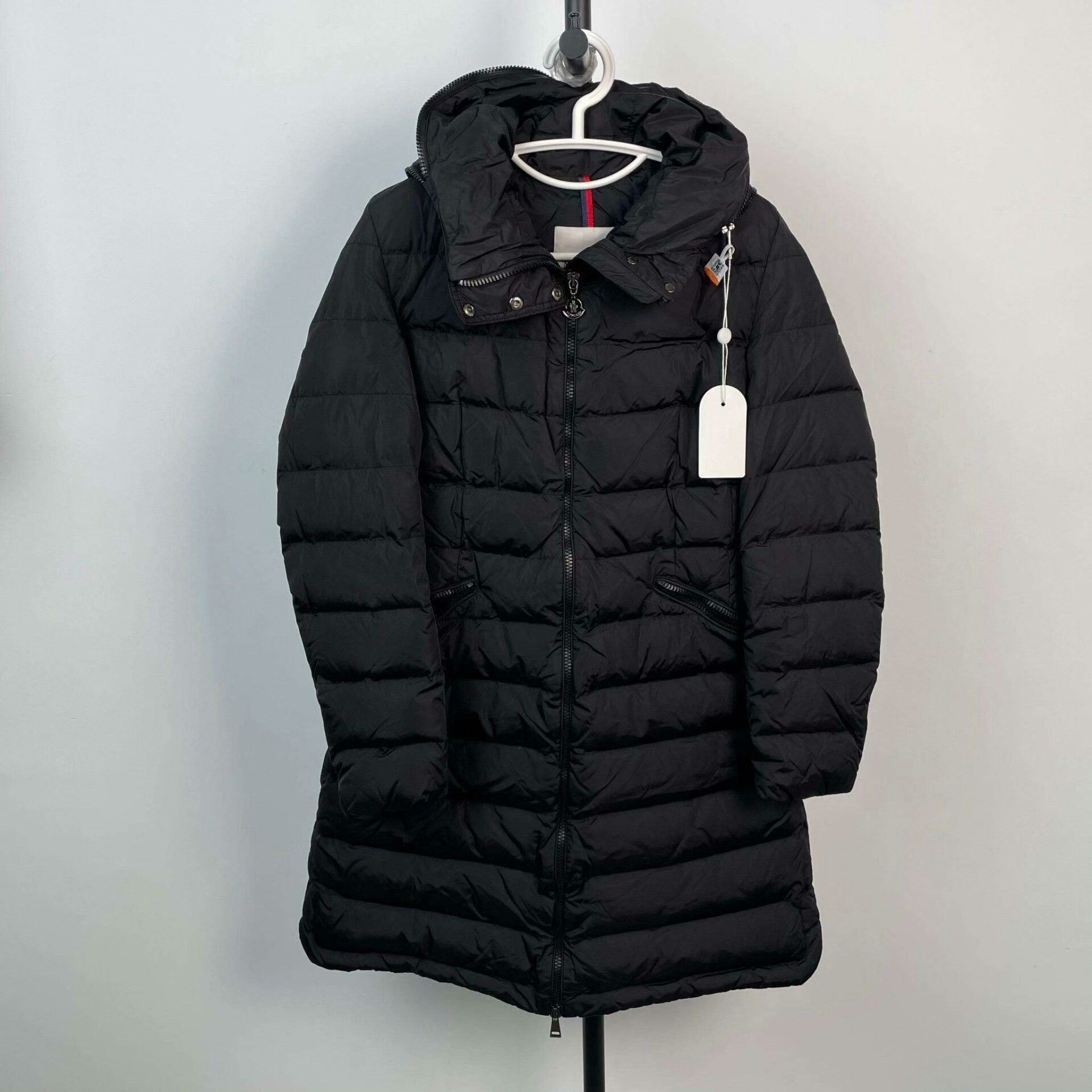 Moncler Moncler Women's Flammette Down Jacket Size S / US 4 / IT 40 - 1 Thumbnail