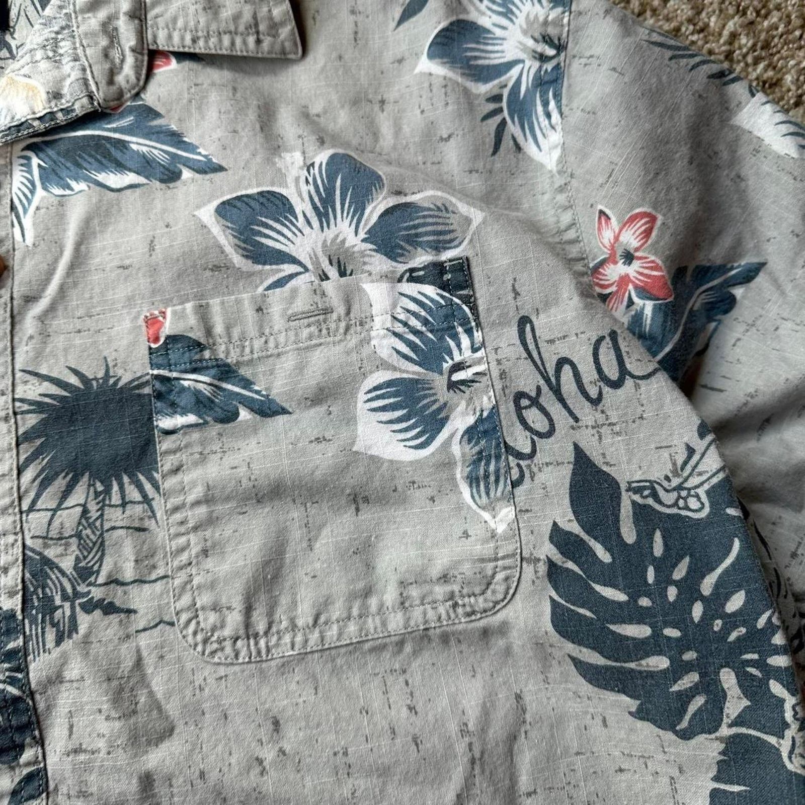 Vintage Vintage Hawaiian Aloha Pinup Girl Button Beach shirt Size US L / EU 52-54 / 3 - 8 Thumbnail