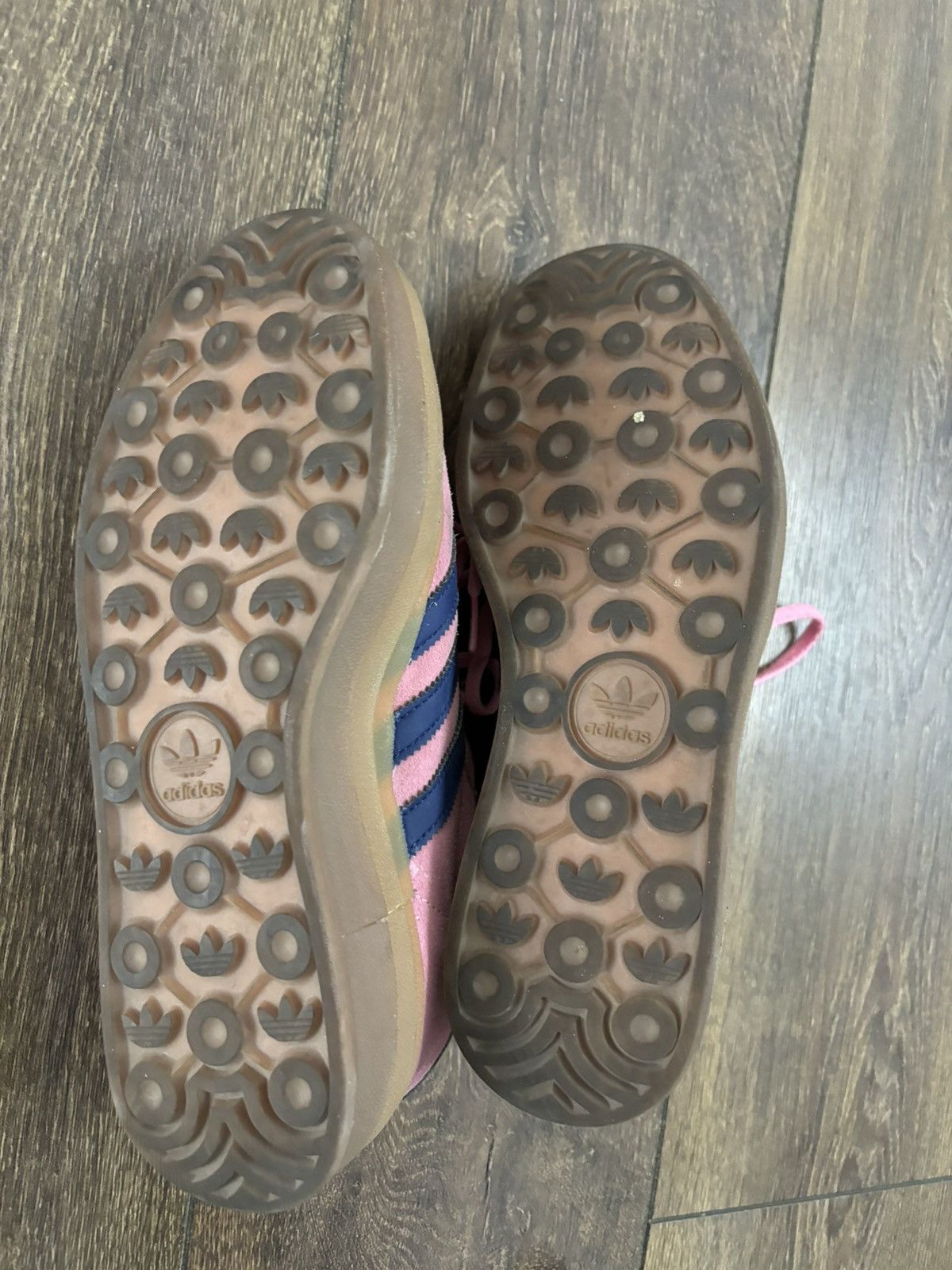 Adidas ADIDAS GLOW PINK GAZELLE Size US 8 / IT 38 - 6 Thumbnail