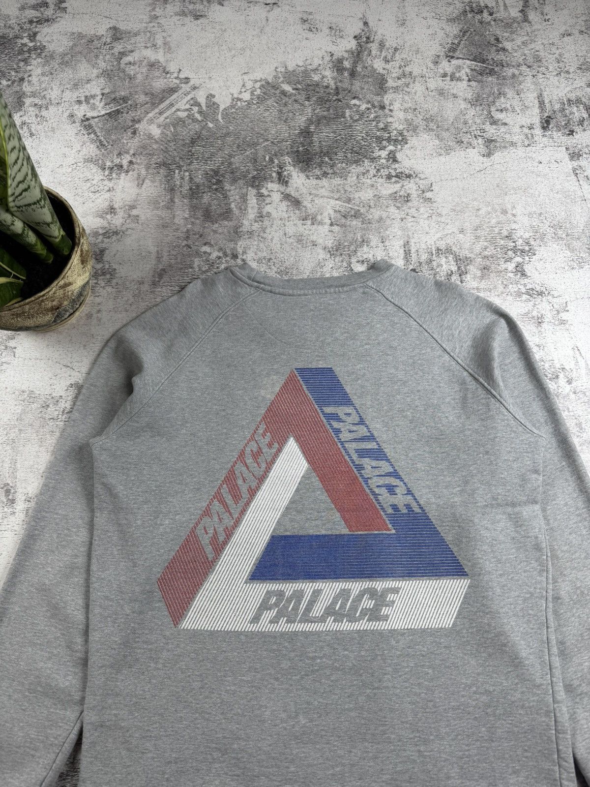 Palace Palace Tri-Line Men’s Cotton Large Crew Neck Hip Hop Skate Sweatshirt Pullover Size US L / EU 52-54 / 3 - 6 Thumbnail
