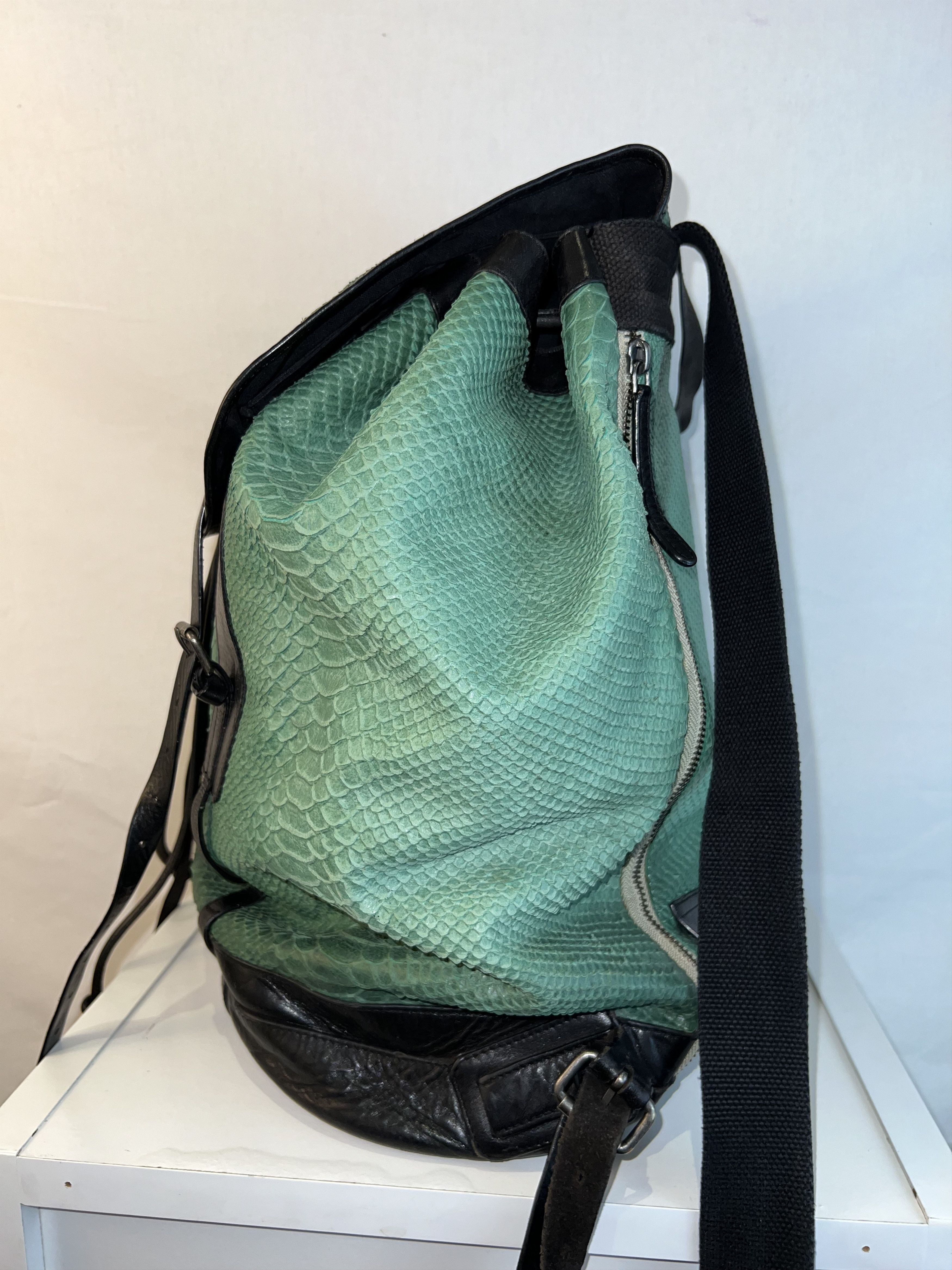 Dries Van Noten Dries Van Noten - Green Leather Payton Embossed XL Backpack Size ONE SIZE - 13 Thumbnail